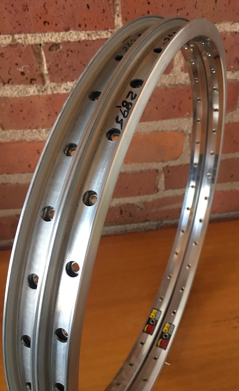 Sun CR-18 Rims (2) 20×1.5″ (406) NOS New 32 Hole Polished Silver 90s