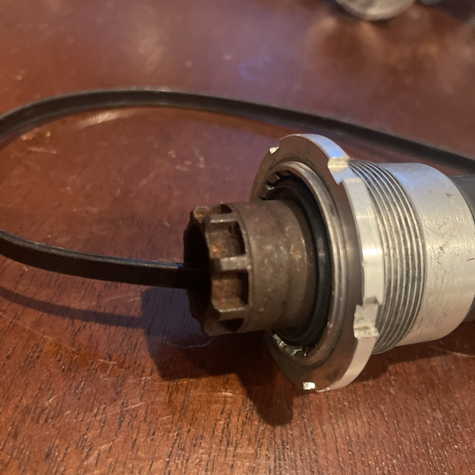Shimano Dura Ace BB-7700 Bottom Bracket BSC English 109.5