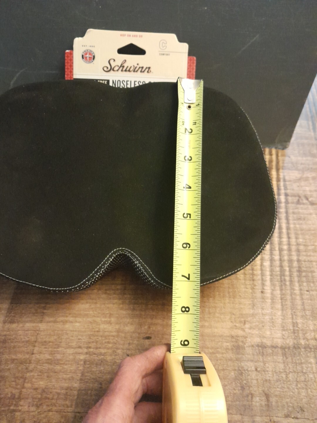 SCHWINN Bicycle Stress Free Noseless Saddle Bike Seat See Description