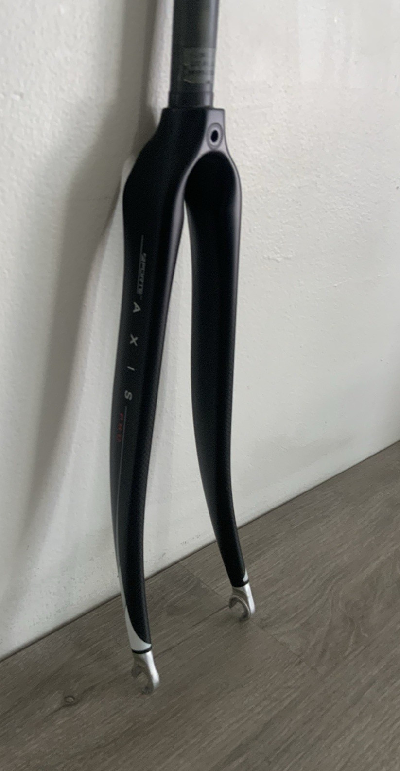 FORTE AXIS PRO FULL CARBON FORK ONE-INCH STEERER 250 MM LENGTH 350 GRAMS