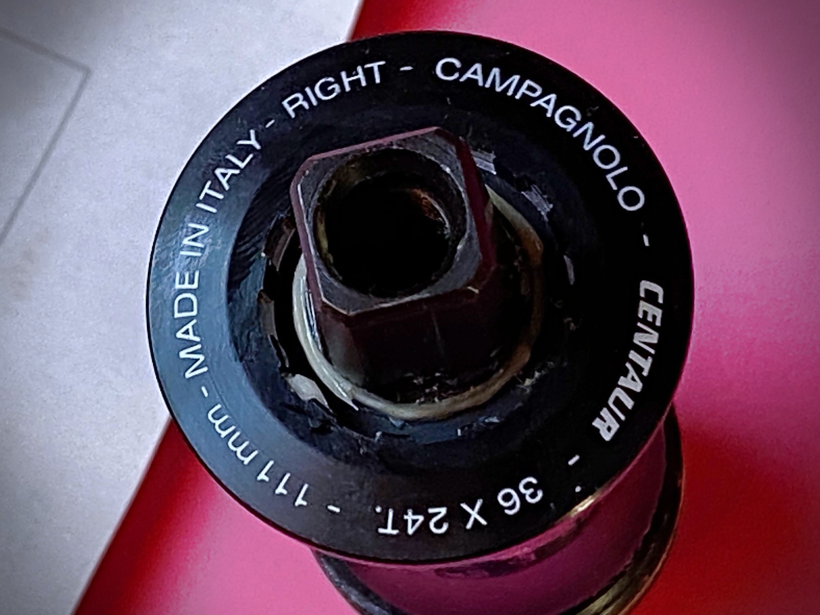 Campagnolo Centaur Bottom Bracket ITA THREAD FRAME PIN 111mm NEW
