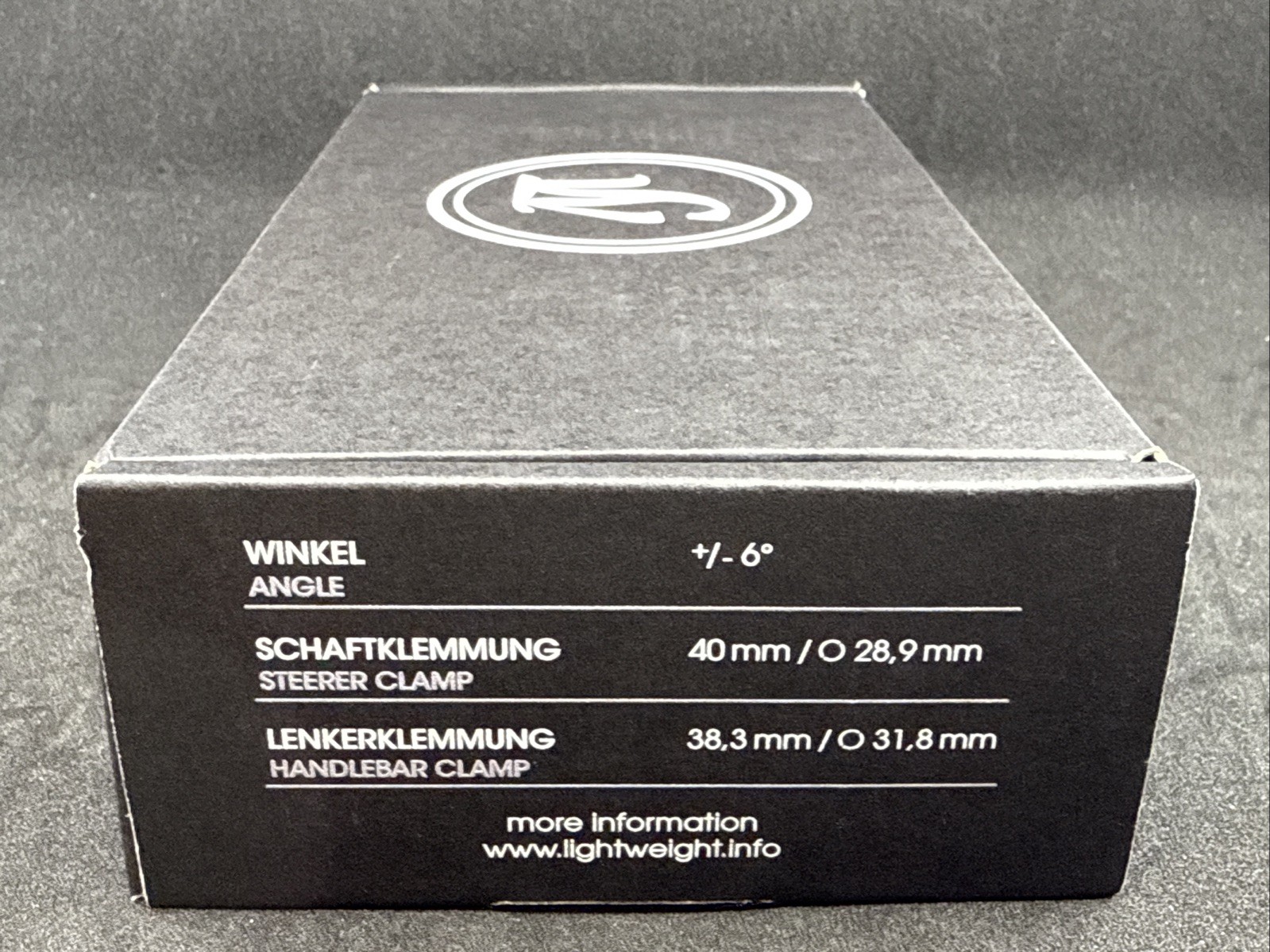 Lightweight GERMANY Bügelhalter SCHWARZ ED 90mm Carbon Fiber 1-1/8″ Stem