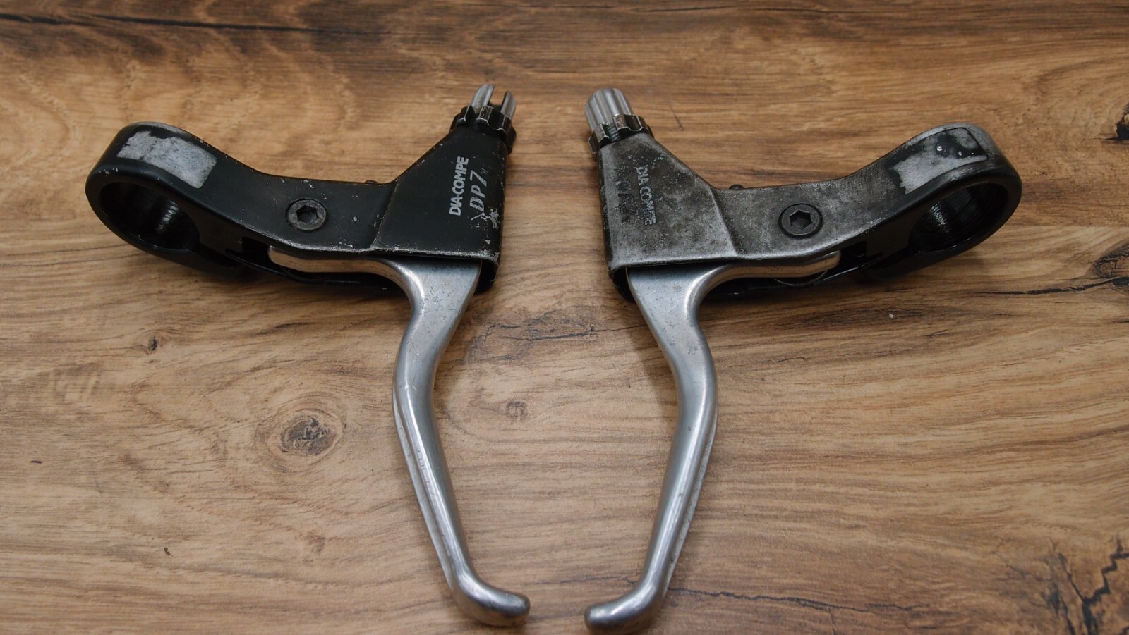 1990’s MTB brake levers Dia Compe DP7 made in Taiwan