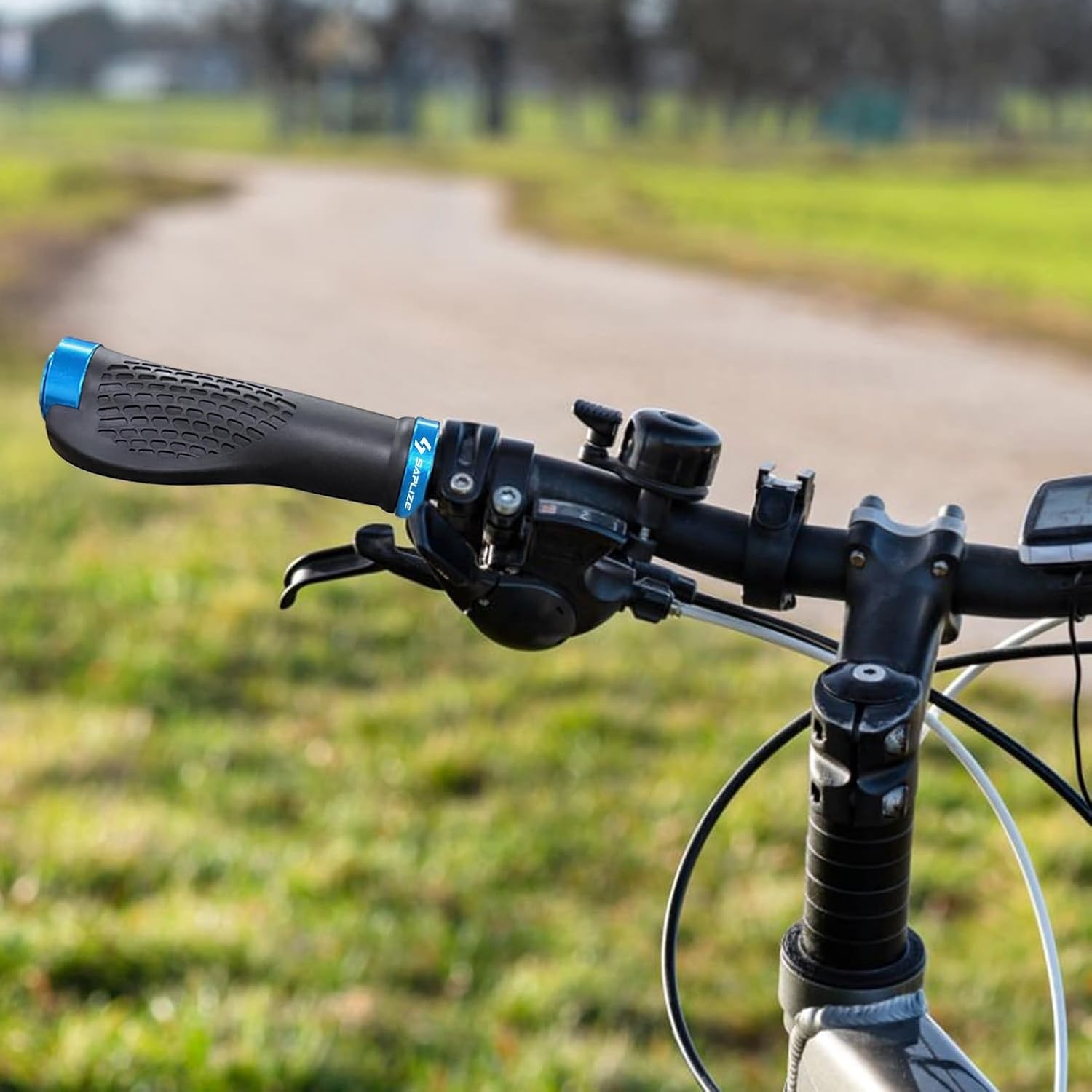 SAPLIZE Black Bike Handlebar Grips Aluminum Lock-On MTB BMX Scooter Ergonomic