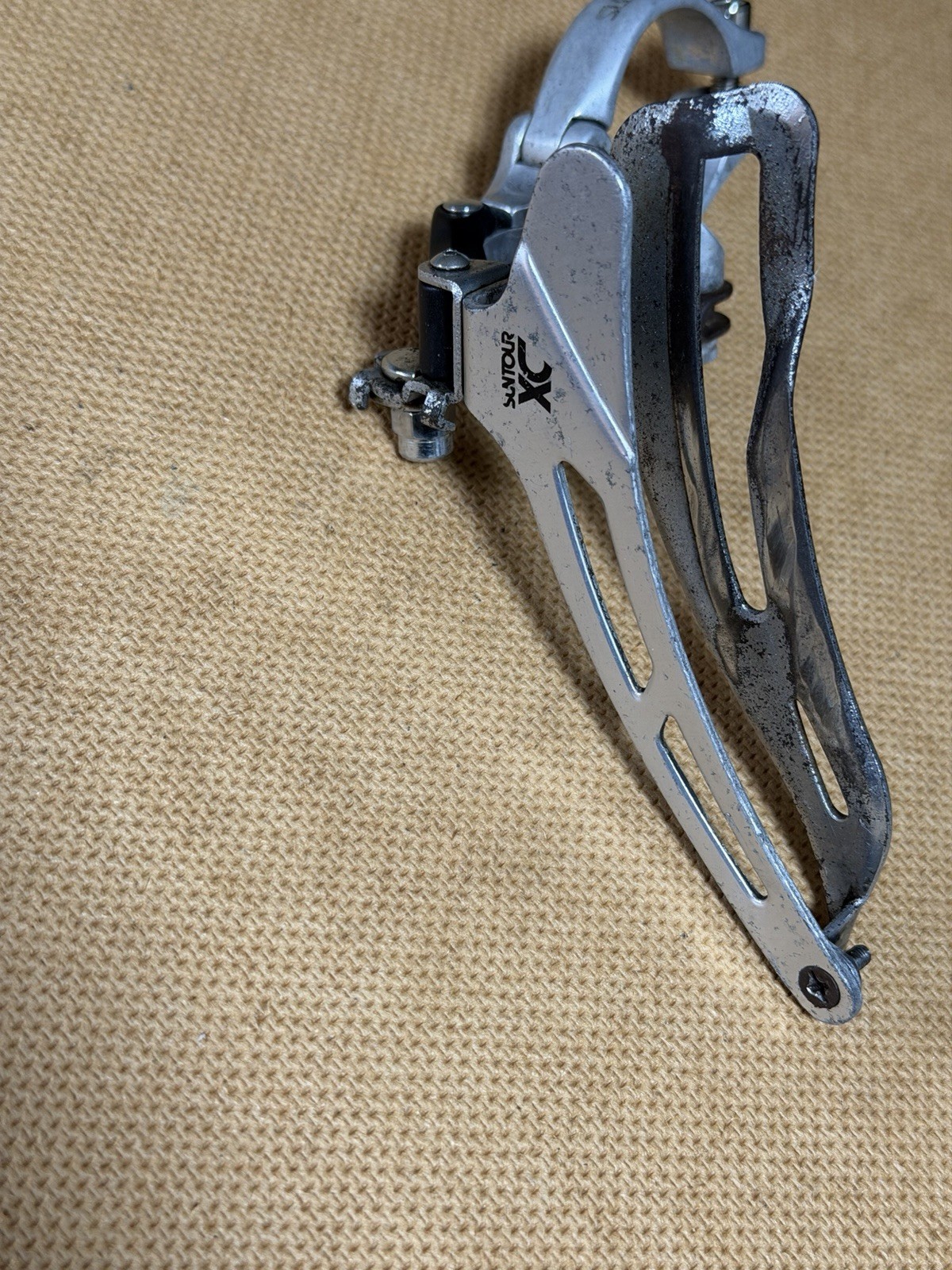 Vintage Suntour XC FD-3500 Clamp-On 31.8 mm Front Derailleur – For Parts