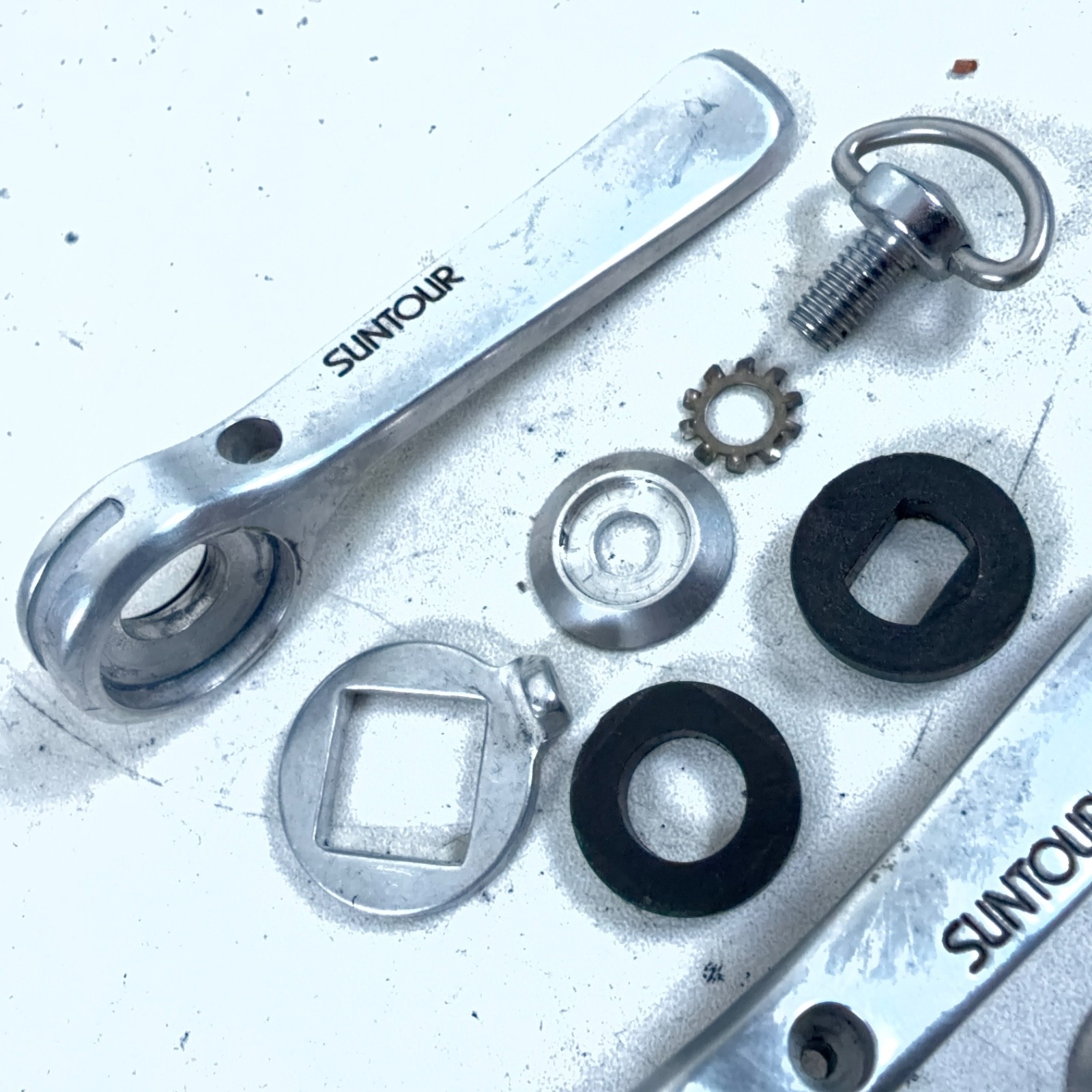 Suntour Vintage Cyclone Friction Downtube Shifter Set, Alloy, Silver, L/R