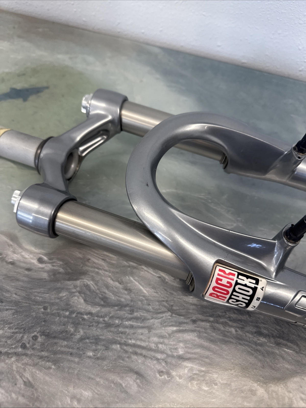 RockShox 26″ DUKE SL ALL MOUNTAIN 1-1/8 X 7 3/4” Steer Tube Rim / V Brake Silver