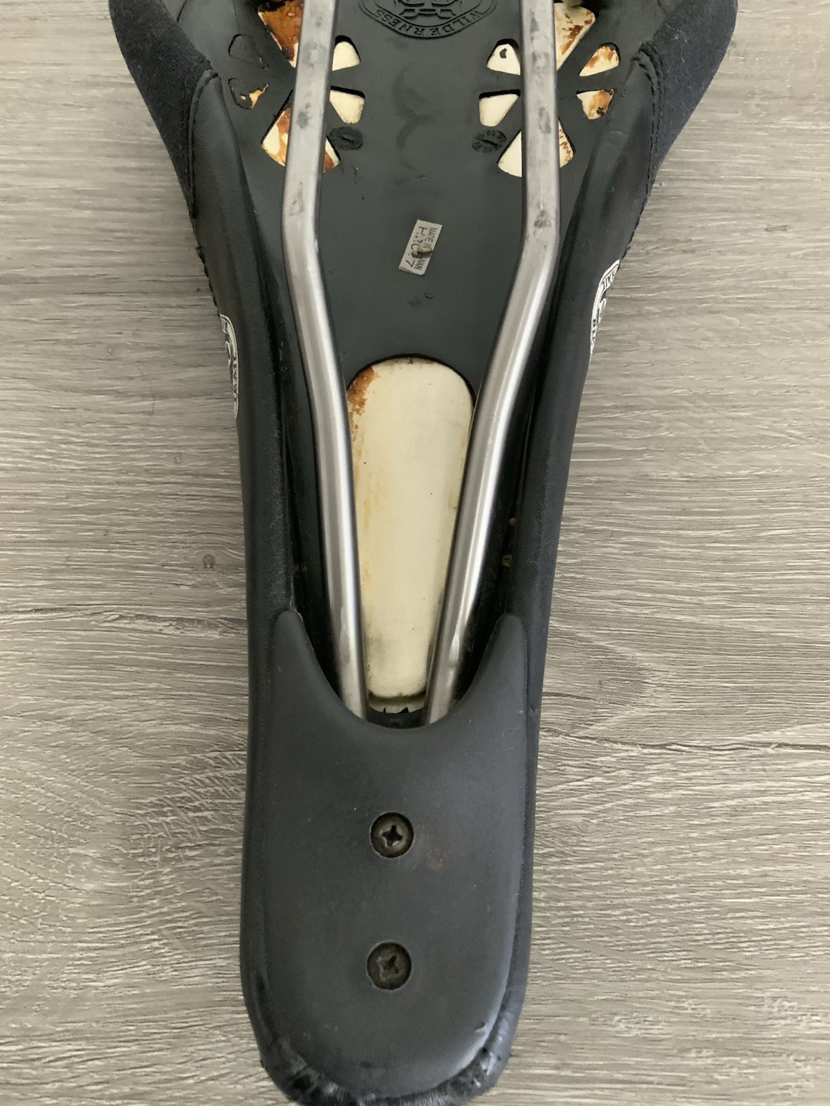 WTB POWER BIKE SADDLE 264 GRAMS 150 MM X 305 MM TITANIUM STAYS