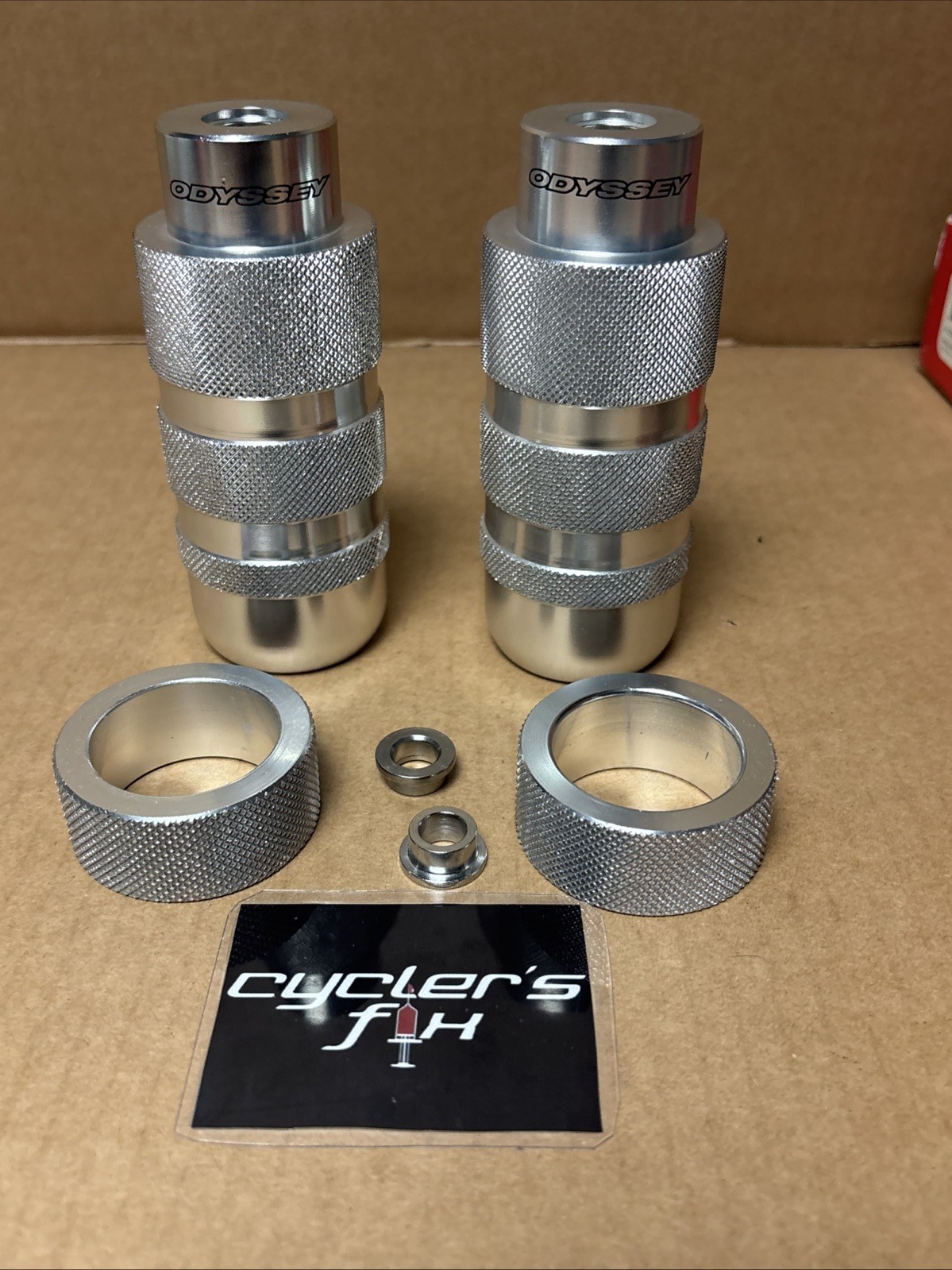 NOS Odyssey Strong Island 3/8|14mm Oversized Alloy BMX Pegs Fit: GT Pac-Man Dyno