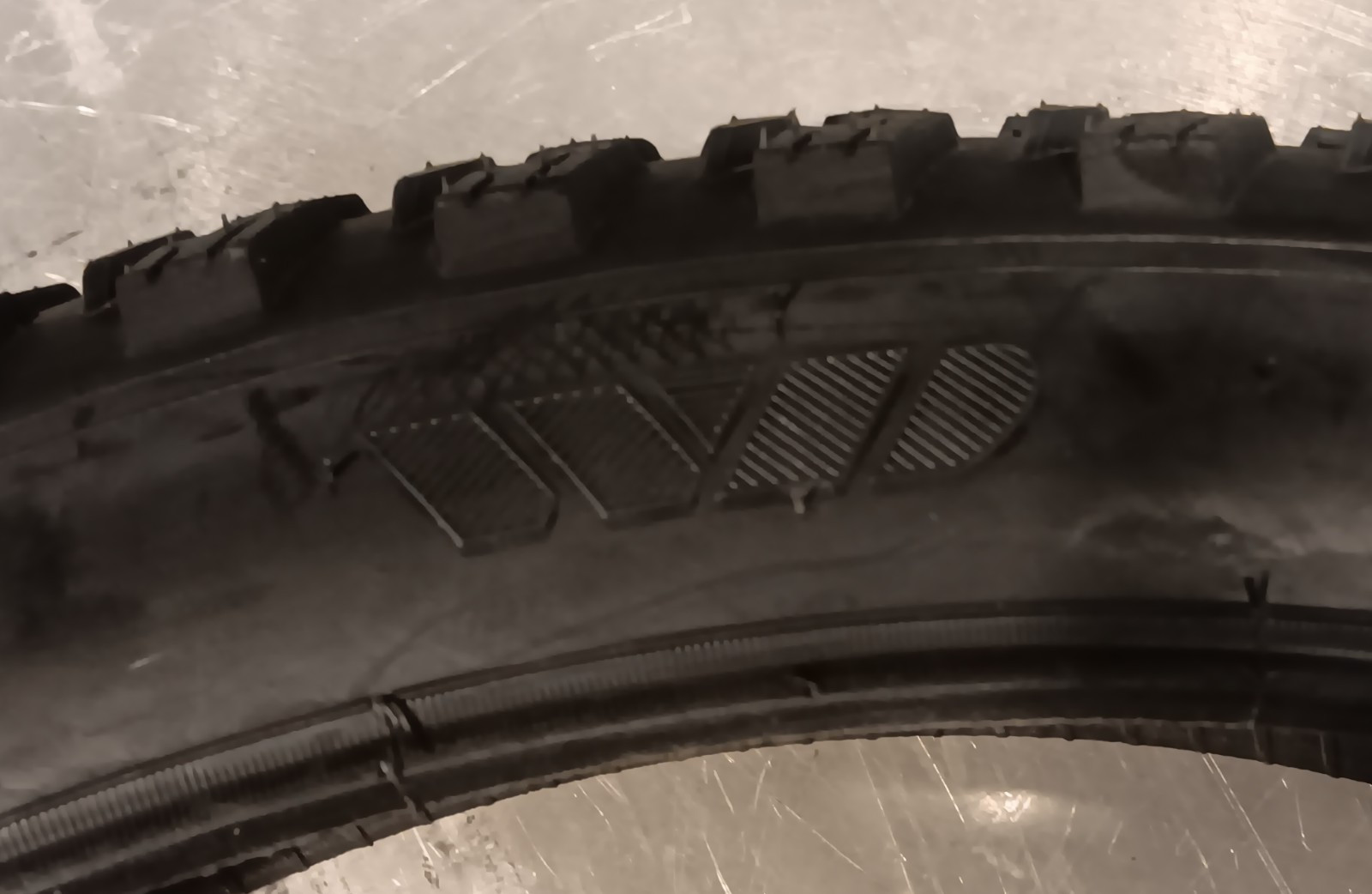 Phatmoto Compass 26 X 4 Inch Fat Tire (1 Tire) Off A NEW Bike FAST SHIPPING!!