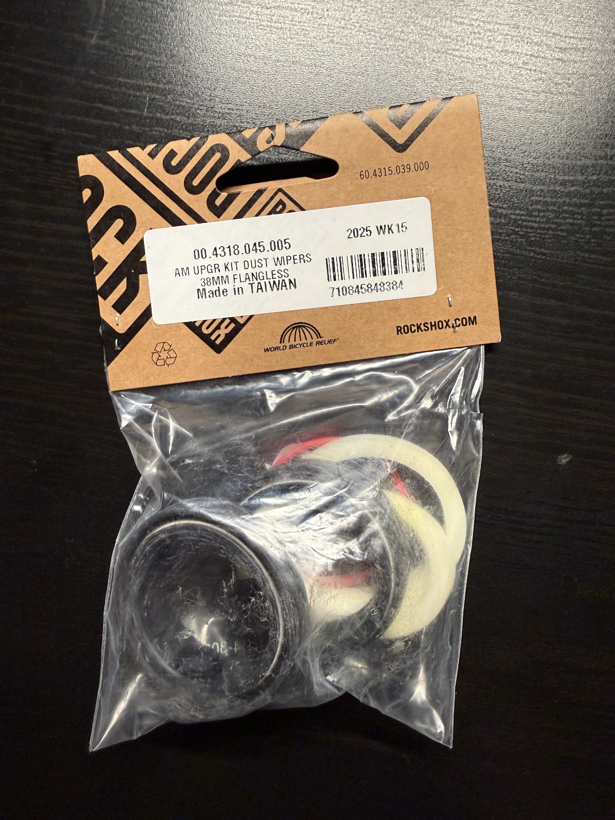 RockShox Dust Wiper Kit – 38mm Flangeless Ultra-low Friction SKF