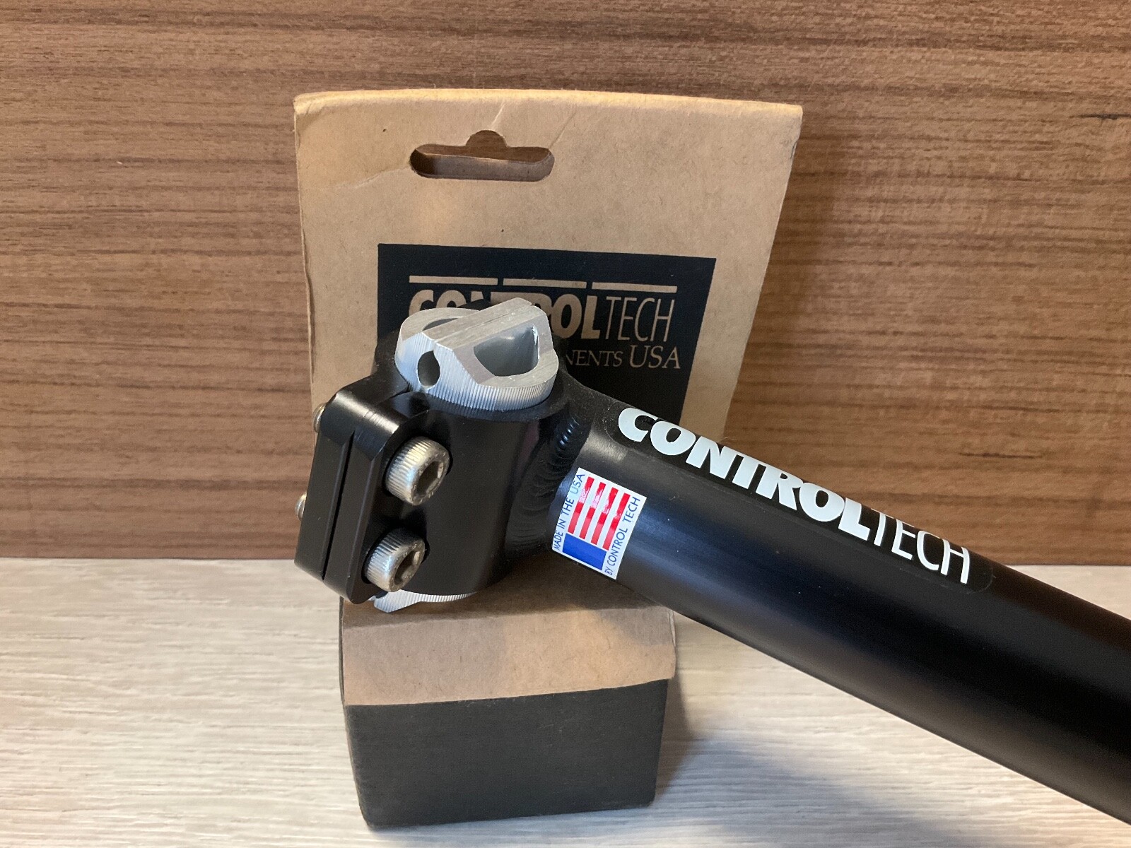 NOS Vintage ControlTech USA AL Seat Post 30.2/350mm Ultra Rare Orig. length blk