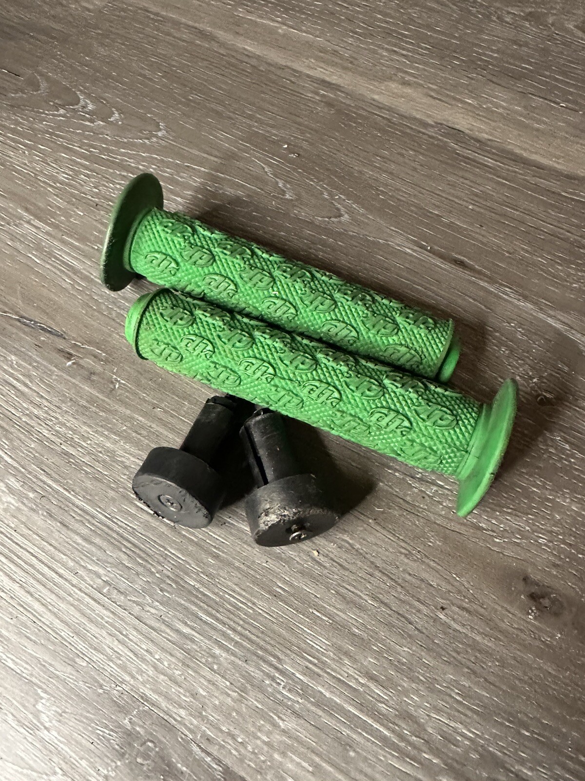 DK Vice Grips BMX Bike Green Used