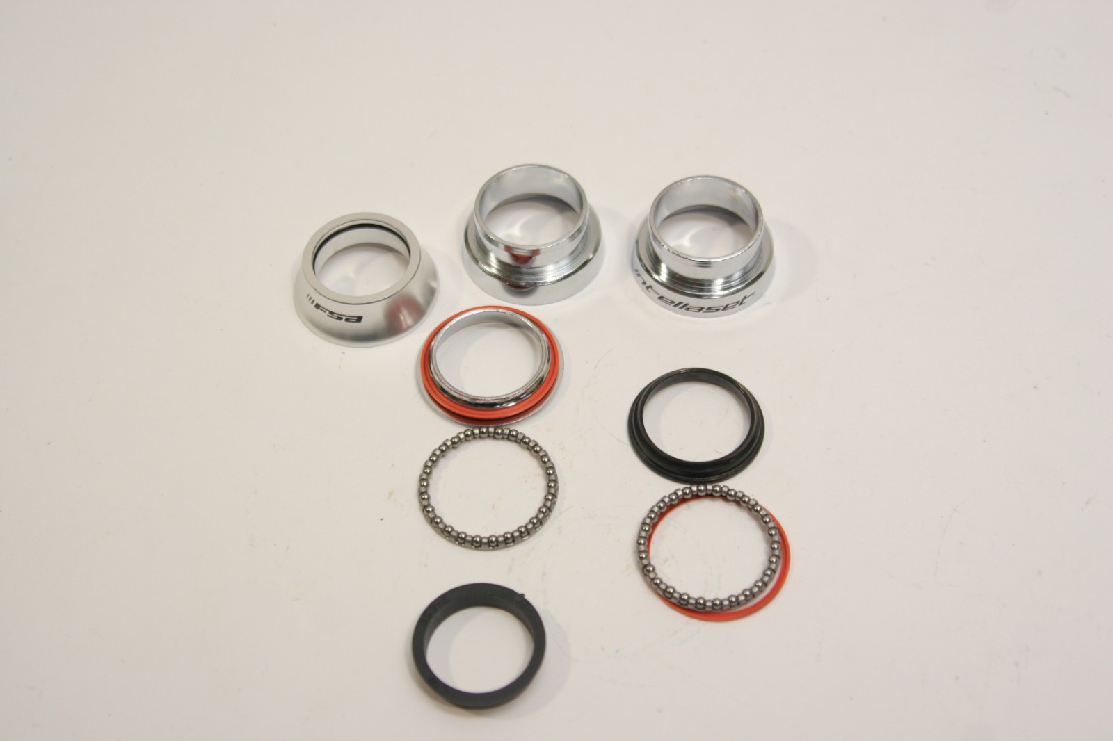 FSA Intellaset 1 1/8 Threadless Headset Silver FSA4
