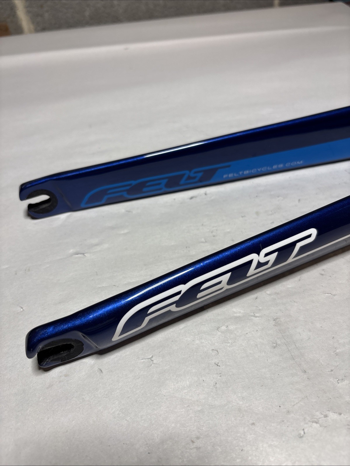 Felt Aero Carbon Road Fork 700c 1 1/8–1.5″ Tapered 300mm Steerer 45mm Rake