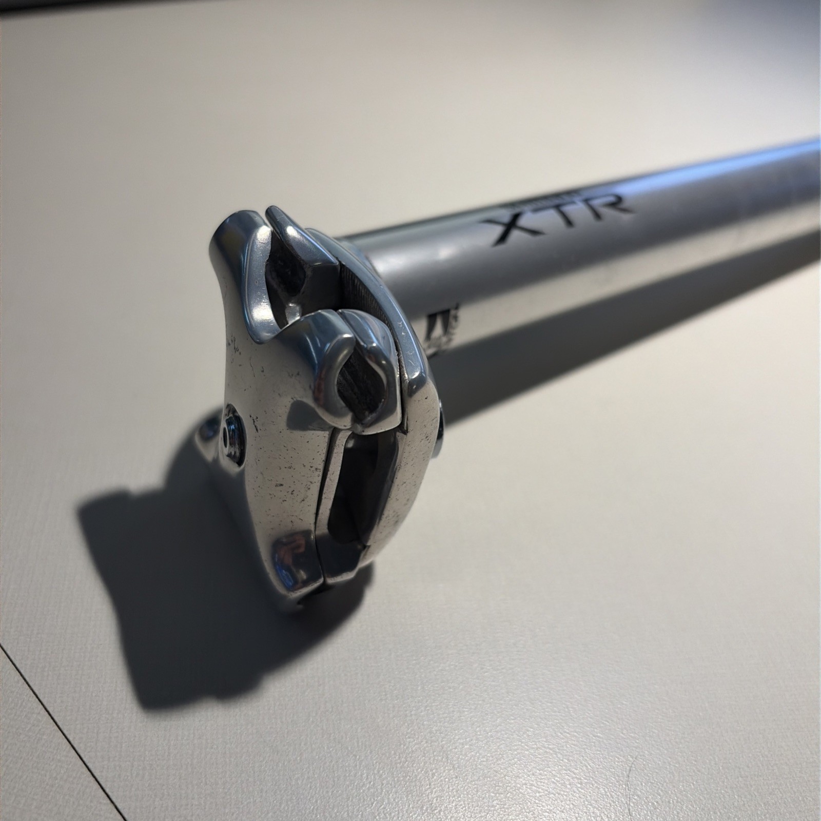 Shimano XTR SP-M910 VGC Seatpost 27.0mm Silver 305mm M910 Easton Vintage Rare