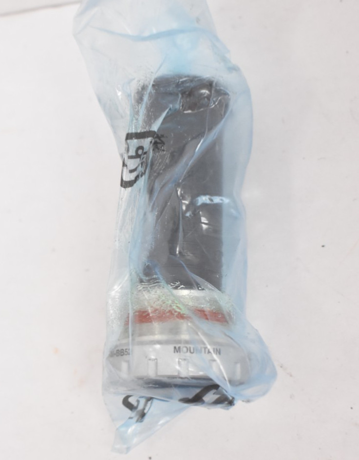 Shimano SM-BB52-D Bottom Bracket English Hollowtech II Silver Aluminum Unit