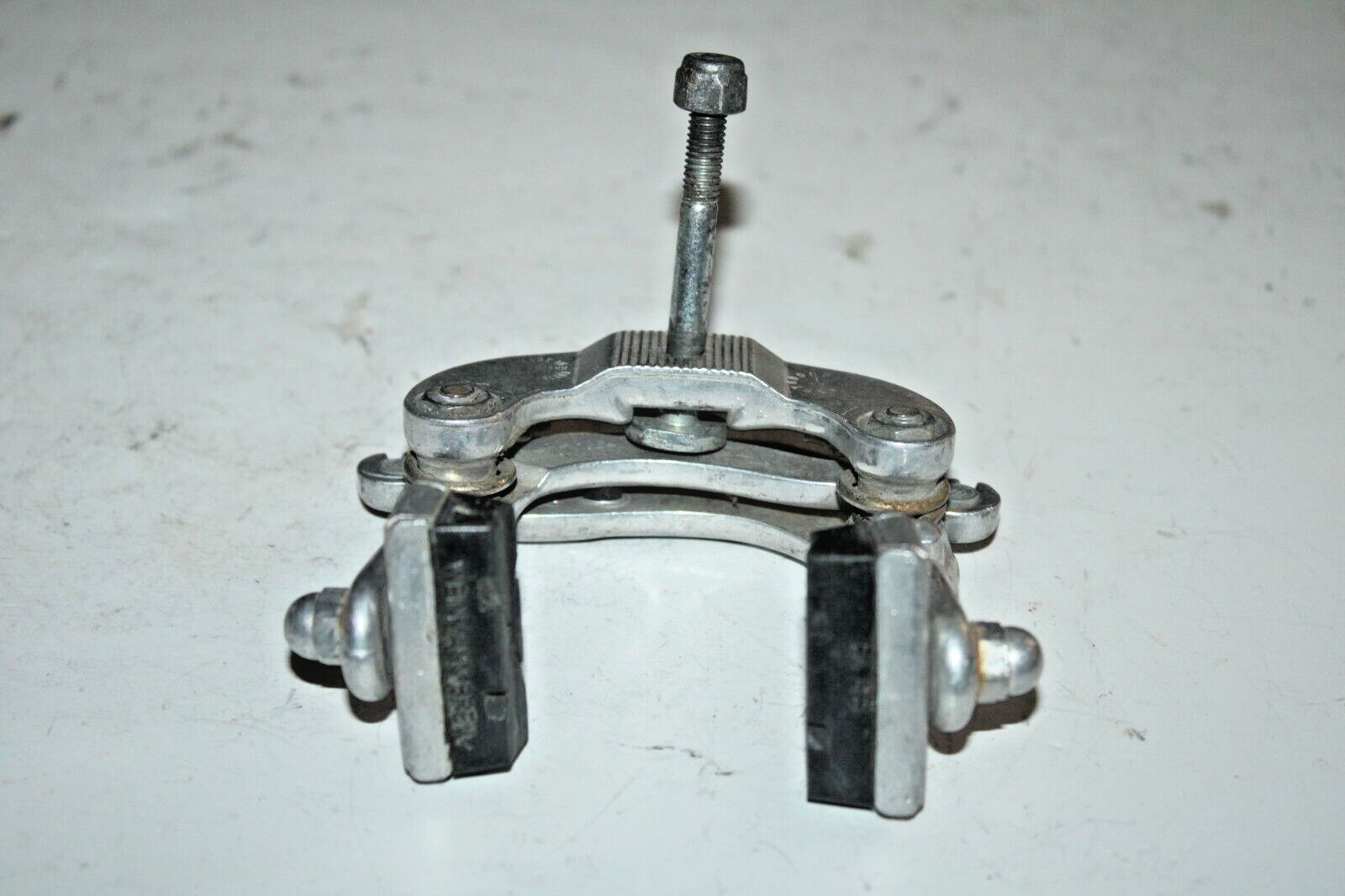 Raleigh Brake Caliper 60-78mm Center Pull Through Bolt Touring Road USA Shipper