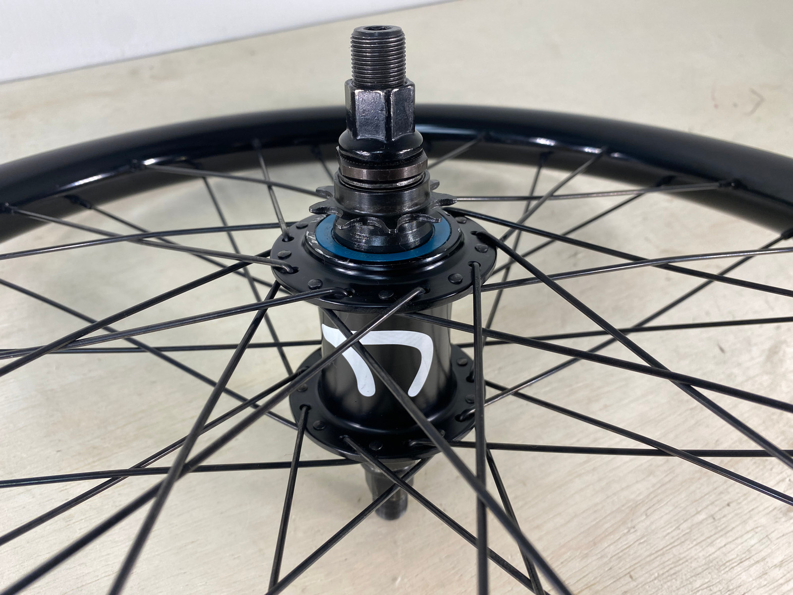 Cult Match X Alienation Skylark BMX Freecoaster Wheel – Black RHD 9T