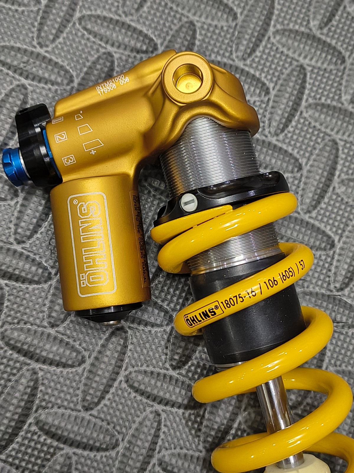 Ohlins TTX Coil Rear Shock 185x55mm Trunnion 605lbs Coil Spring