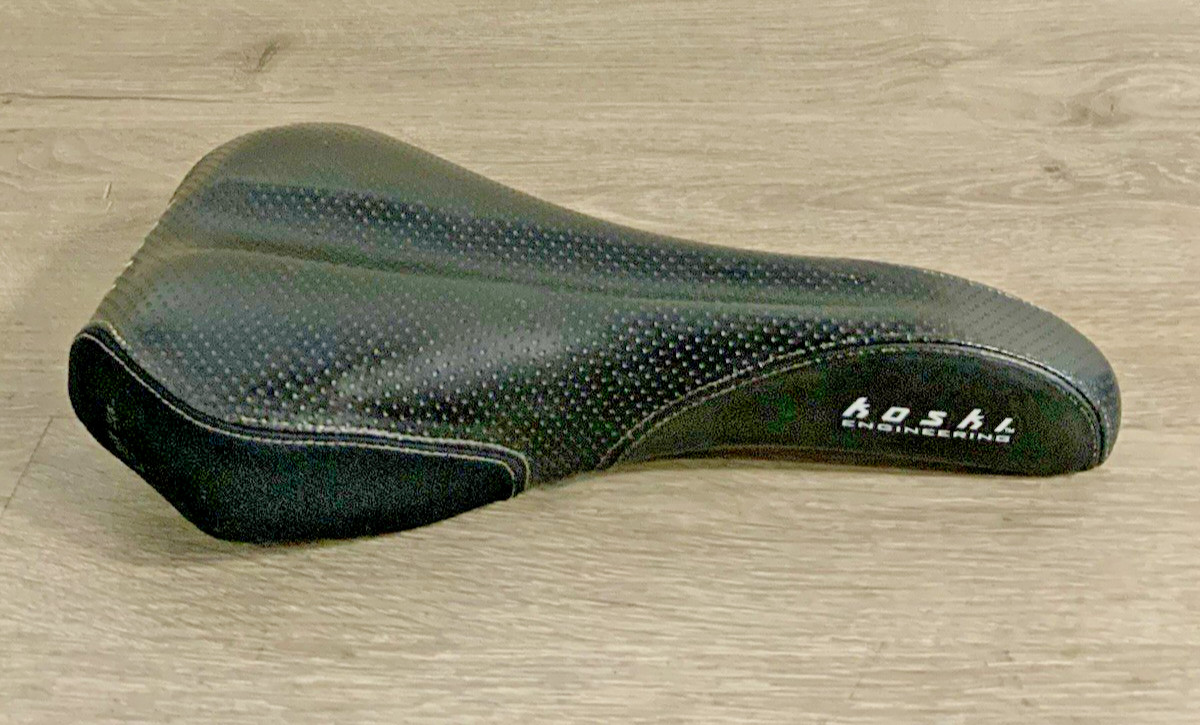 KOSHI ROAD BIKE SADDLE 325 GRAMS CHROMOLY STAYS 135 MM X 278 MM