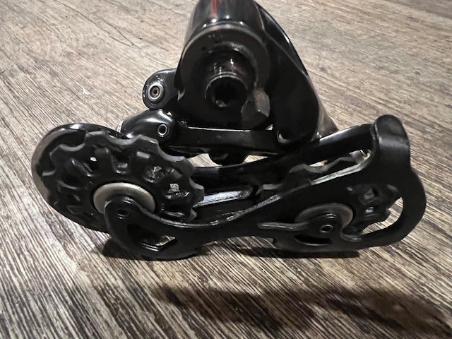 Campagnolo Chorus Rear Derailleur 11 Speed Short Cage Carbon