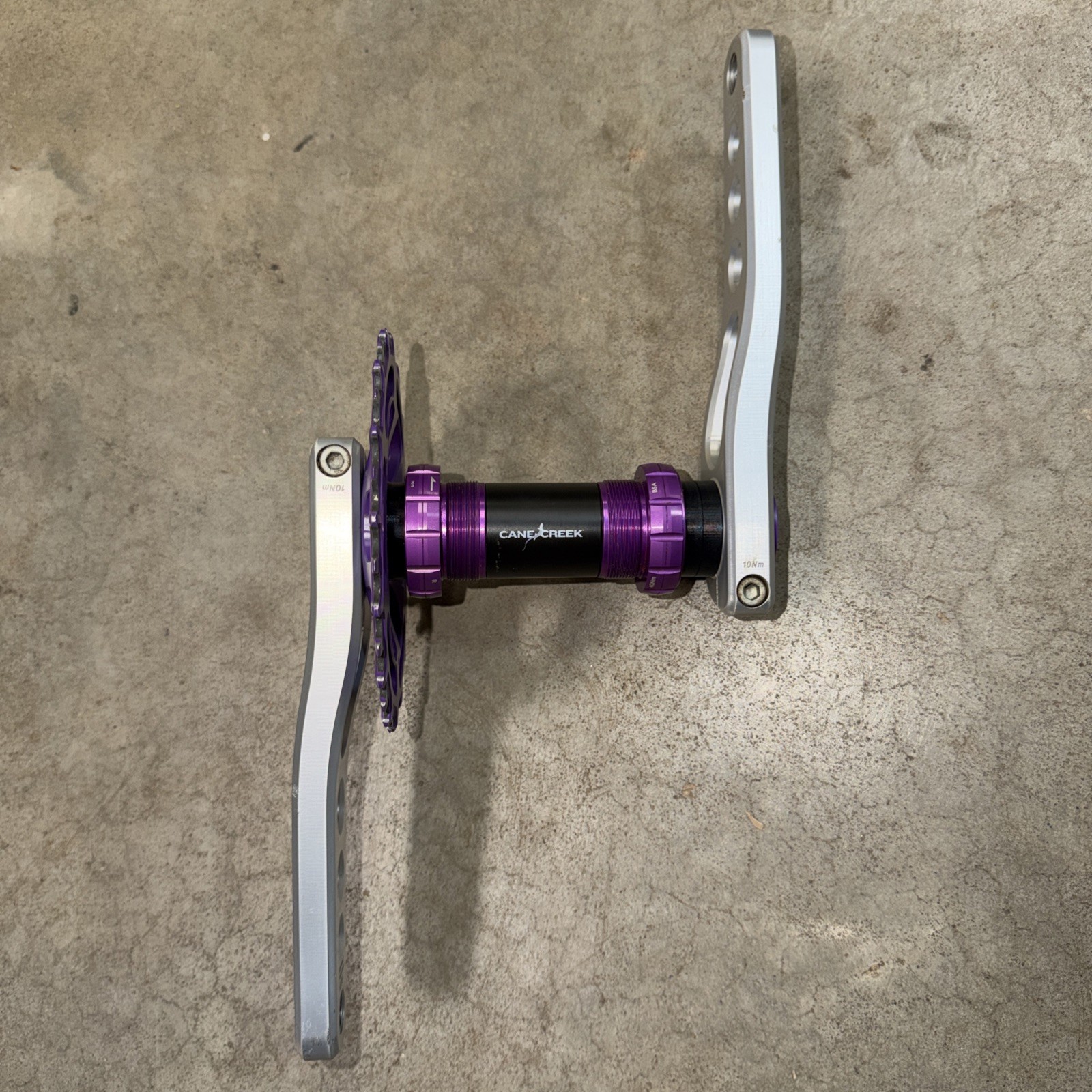 Appleman 2XR Cranks 160 MTN, 30mm spindle Purple And Silver With Cane Creek BB