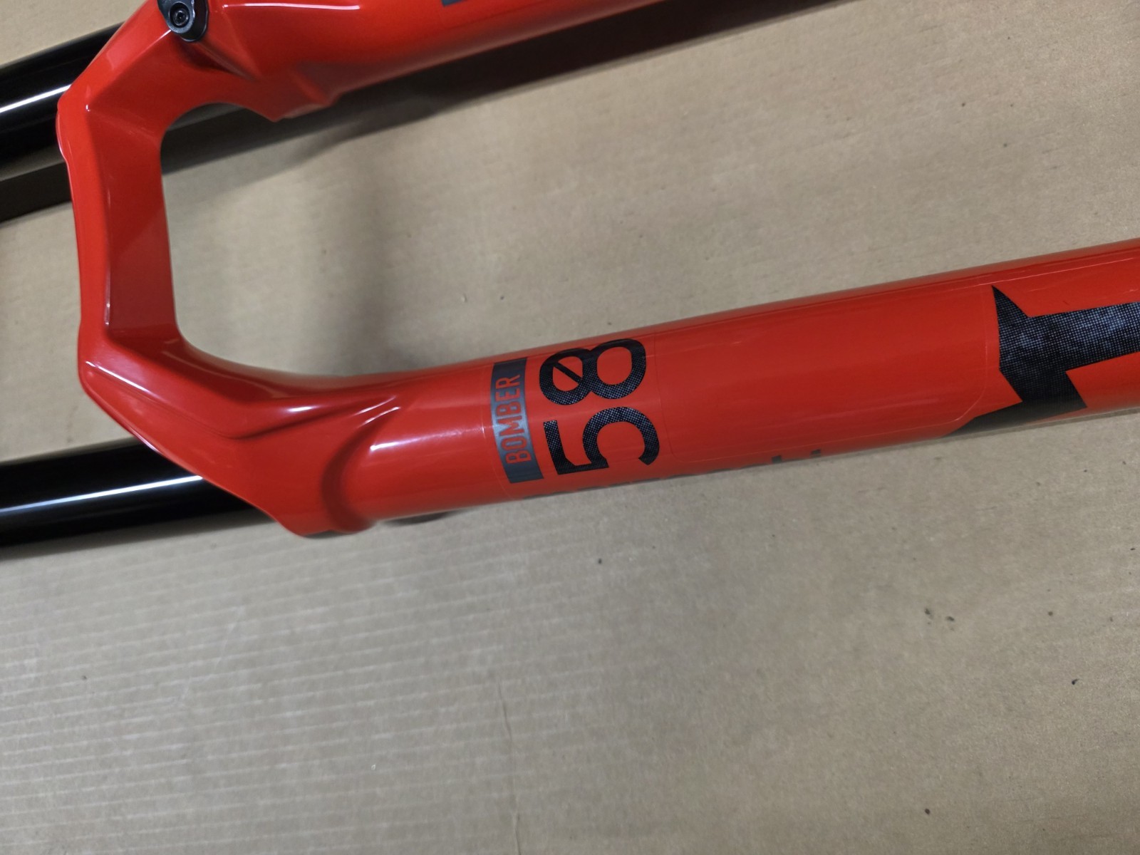 2025 Marzocchi Bomber 58 27.5 203mm
