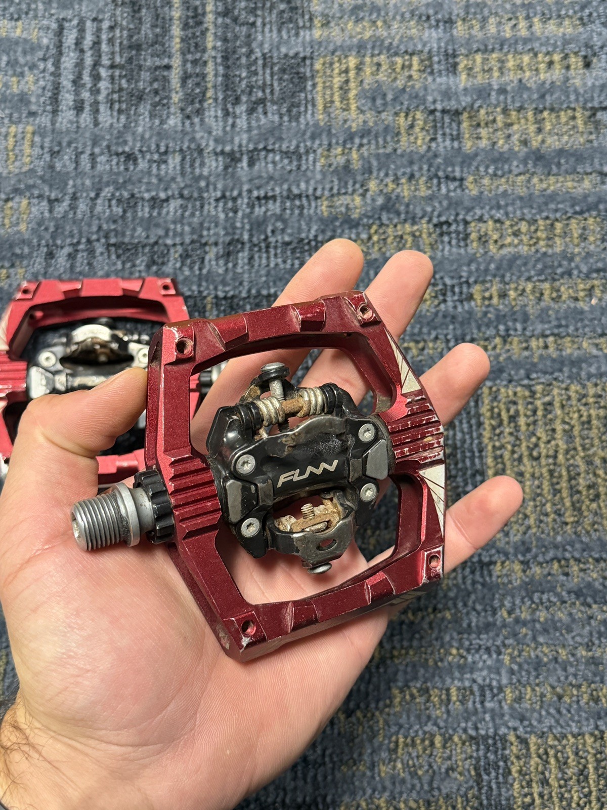 Funn Ripper MTB Clipless Pedal Set, Rocker Clip Mechanism (Red)- Used