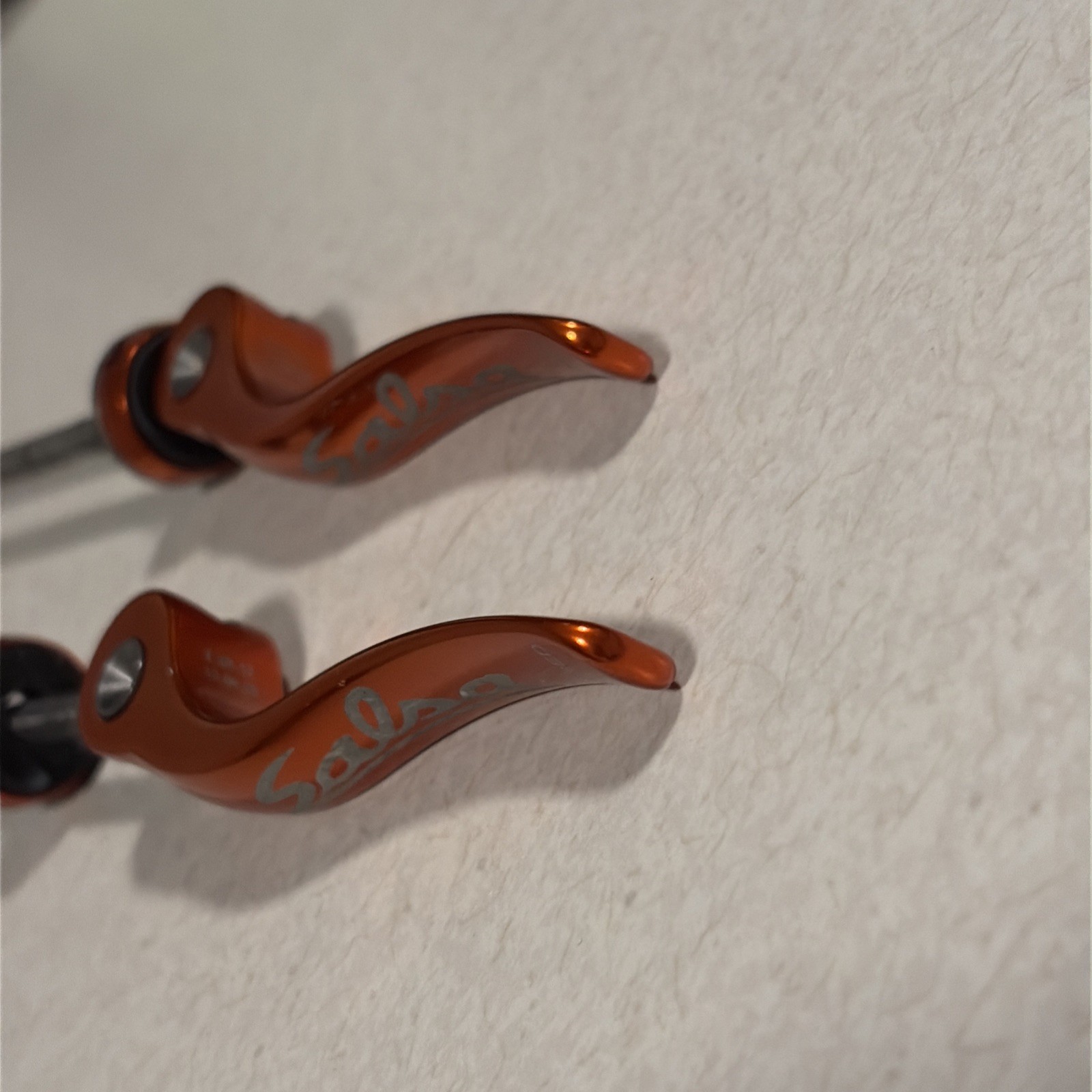 Salsa Orange Flip Off Front Rear Titanium Quick Release Skewer QRx100/135mm