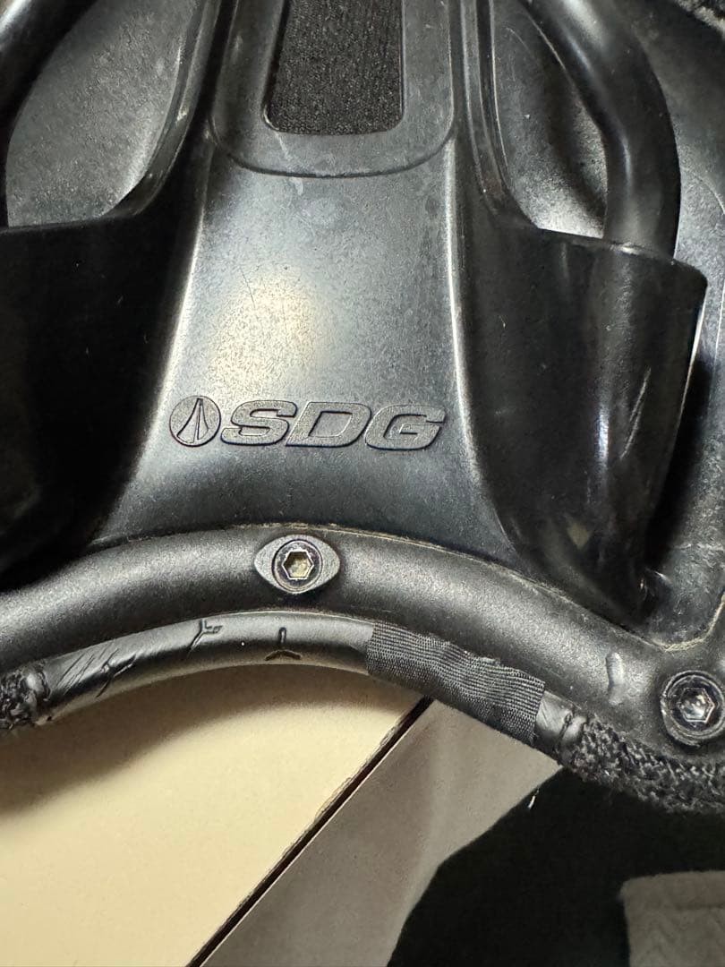 SDG x YT Industries MTB Saddle LUX-ALLOY Rails Buzz Cutout 10.8 x 5.3 in