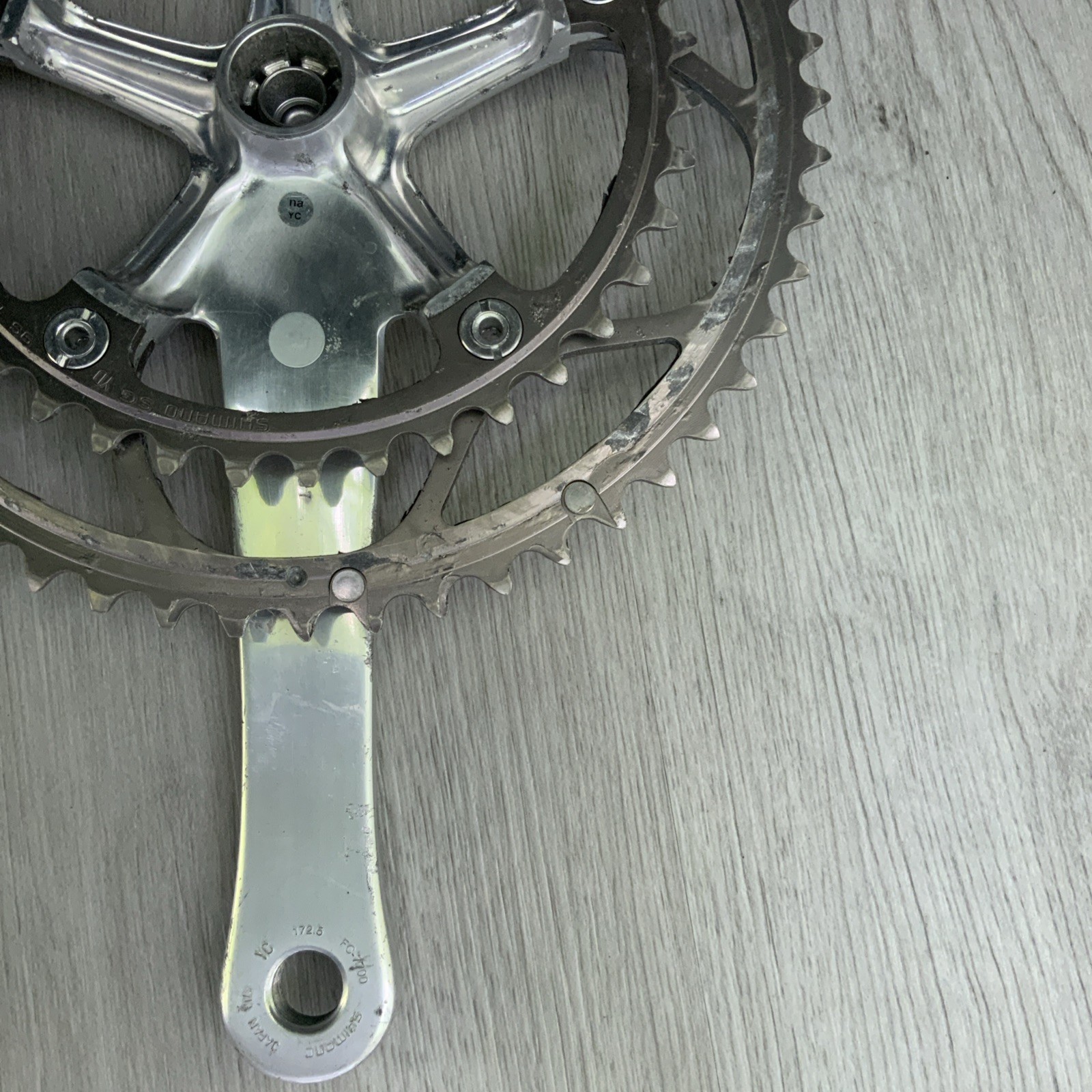 SHIMANO DURA ACE CRANKSET 7700 DOUBLE 172.5 MM ARMS 53-39 TOOTH OCTALINK