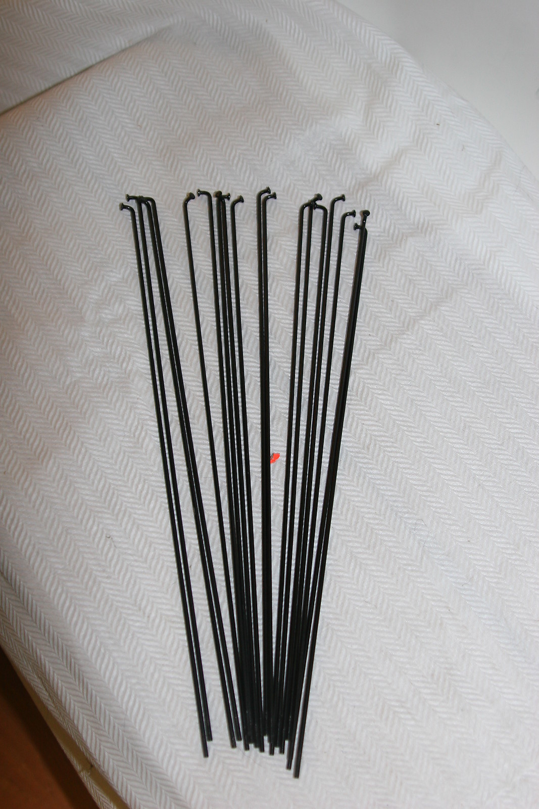 Wheelmaster Black Steel Bike Spokes 192mm x 14ga & Silver Nipples Qty 18 S111
