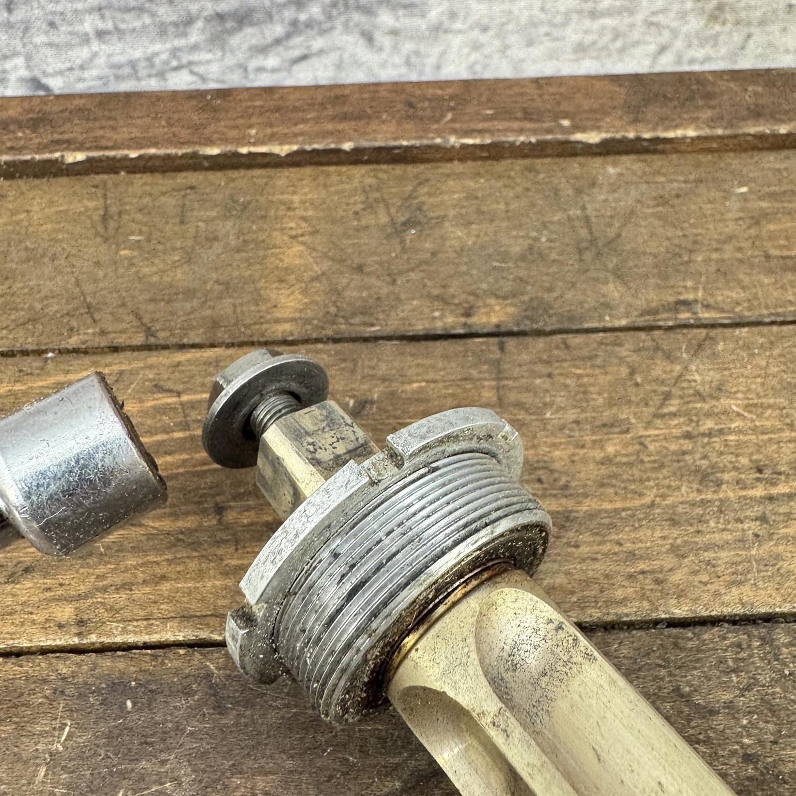 Vintage Sampson Topline Titanium Bottom Bracket 68mm 112.5 113mm Ti Spindle