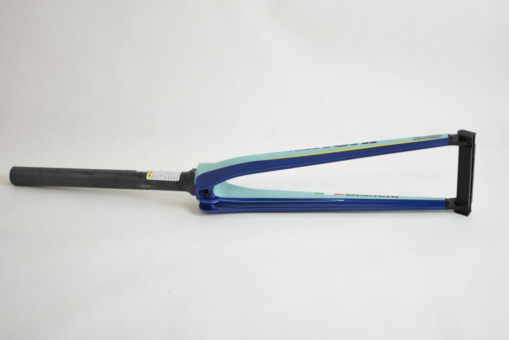BIANCHI carbon fork !! celeste ! 375g ! tapered ! 700c !! NEVER USED – new !