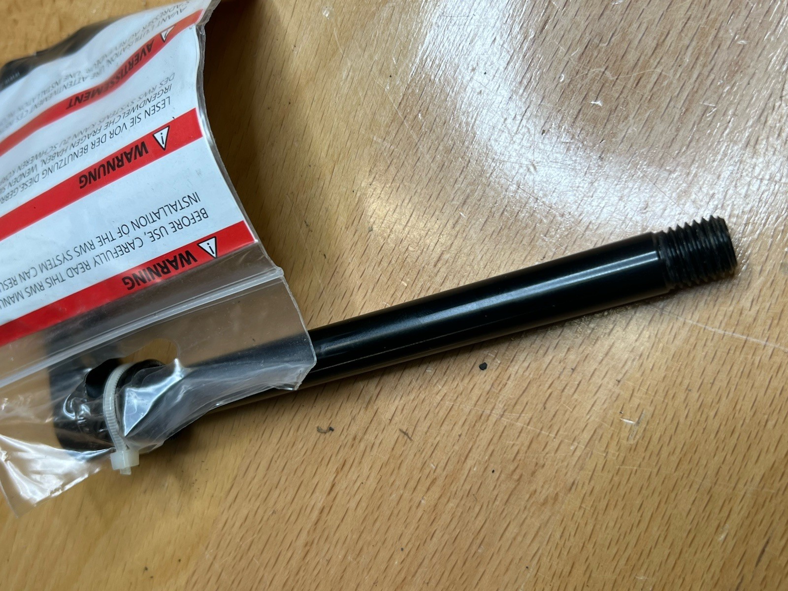 New! DT Swiss RWS Front Thru Axle – 12 x 100mm / M12 x 1.5mm / Overall 121mm