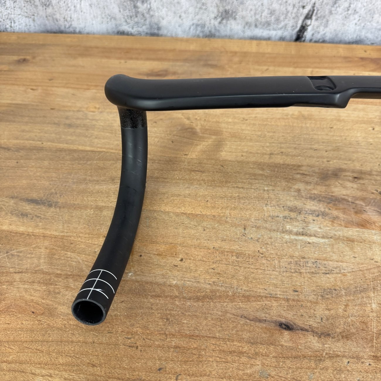 Cervelo HB14 42cm Carbon Aero Handlebar Di2 Compatible 80mm Reach 128mm Drop