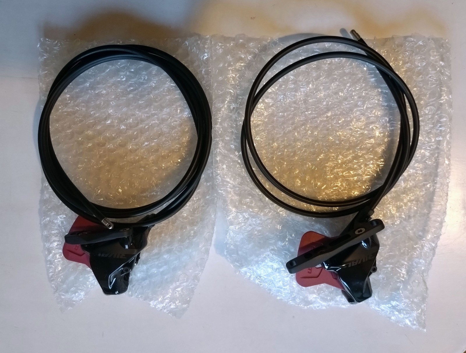SRAM Rival AXS Flat mount brakes (front and rear), NEW