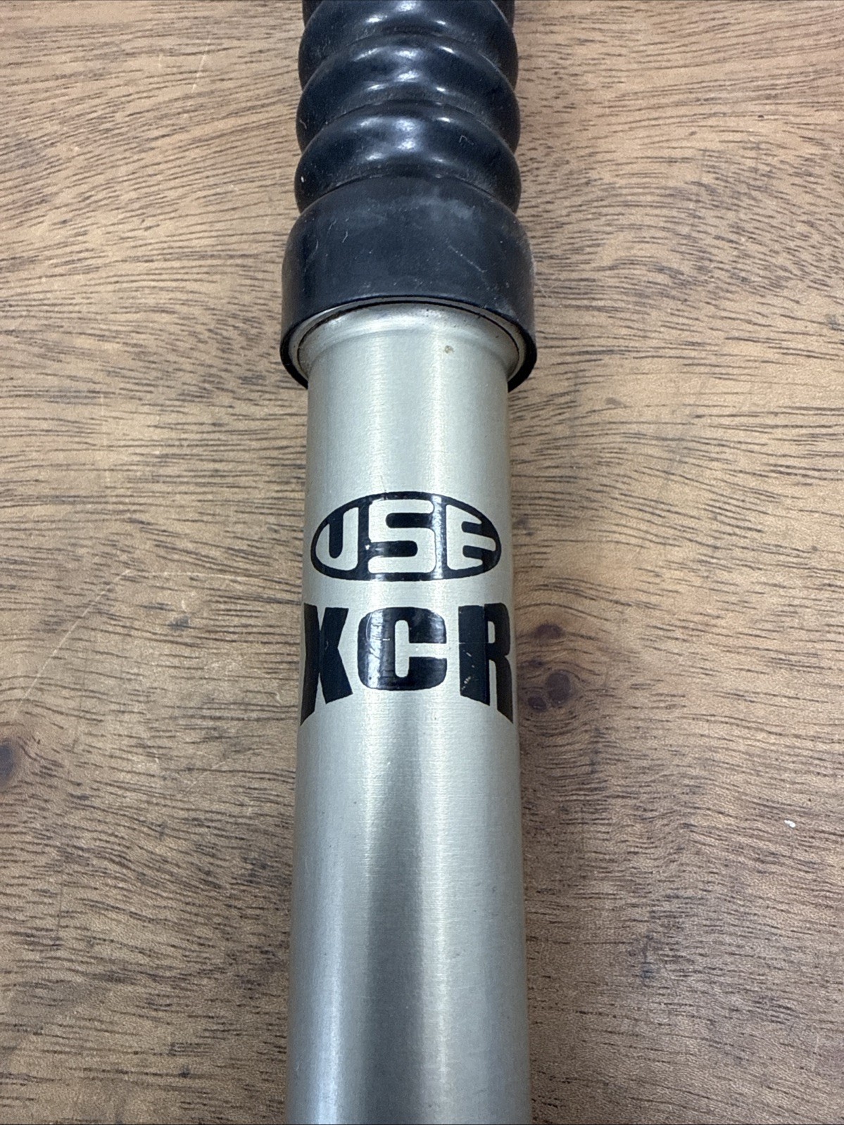 USE XCR Shok Post 25.0mm Suspension Seatpost 390mm Vintage Mountain Bike