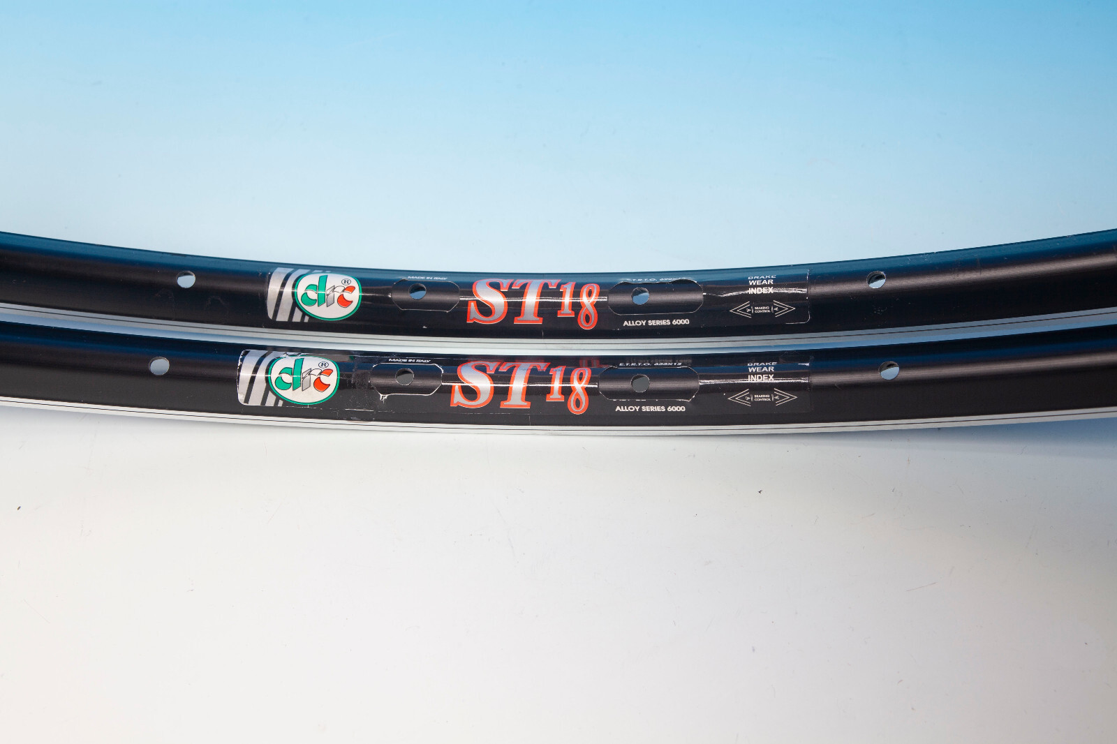 2X DRC ST 18 32H NOS Rims 475 Gr. Machined Edges