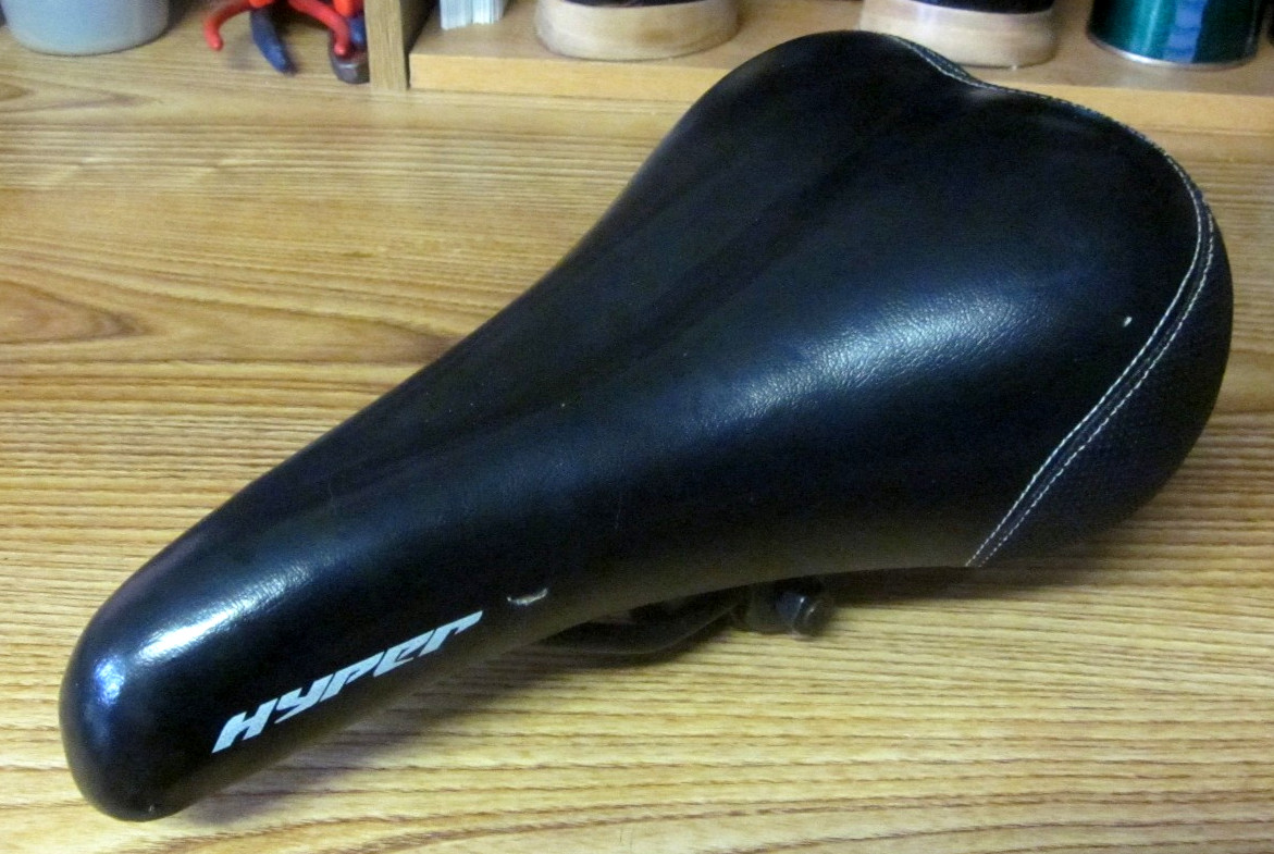 Mens Mountain Bike Seat Hyper Havoc. 270 mmx x 130 mm x 30 mm
