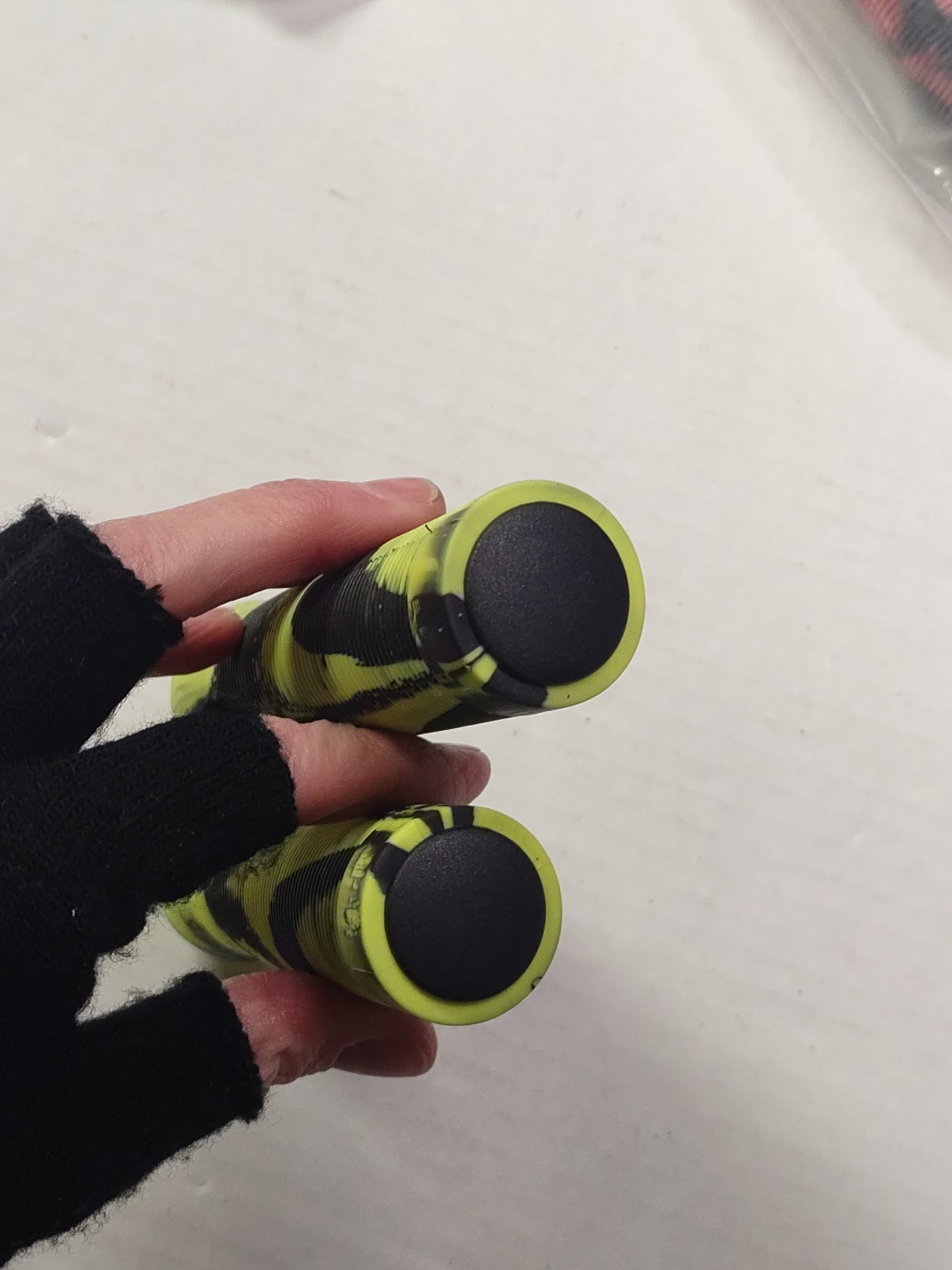 Scooter Handlebar Grip Ribber For Bike Bicycle Neon Green