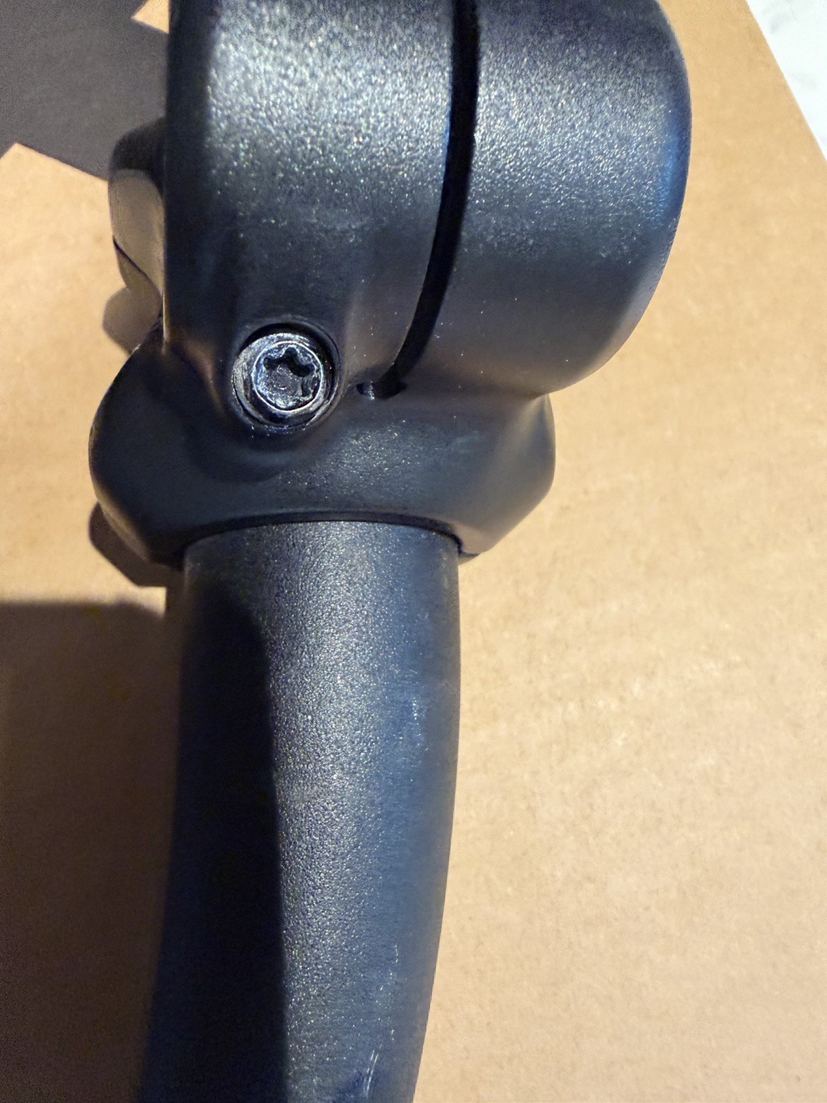 E thirteen 200 mm Handlebars, Stem And grips