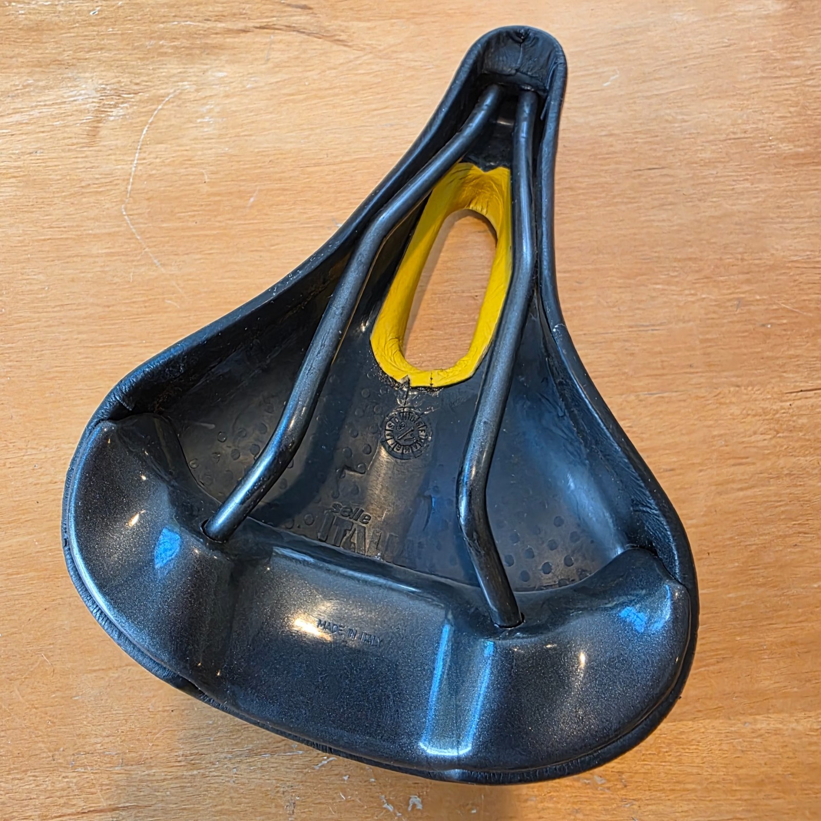 Terry Liberator womens saddle 140Lx160W – 350g GC used