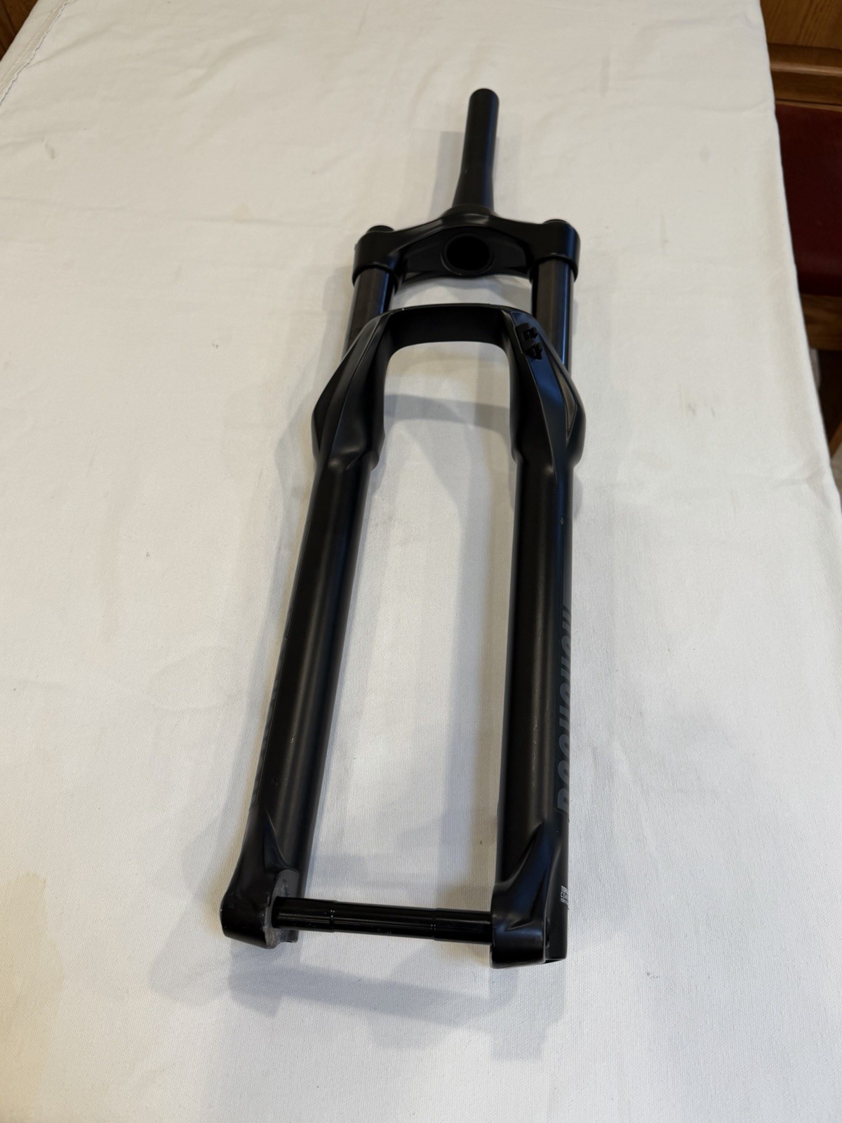 Rock Shox Recon Air Mountain Bike Fork 29 Disc Tapered 7 1/4″ Steerer 140mm TVL