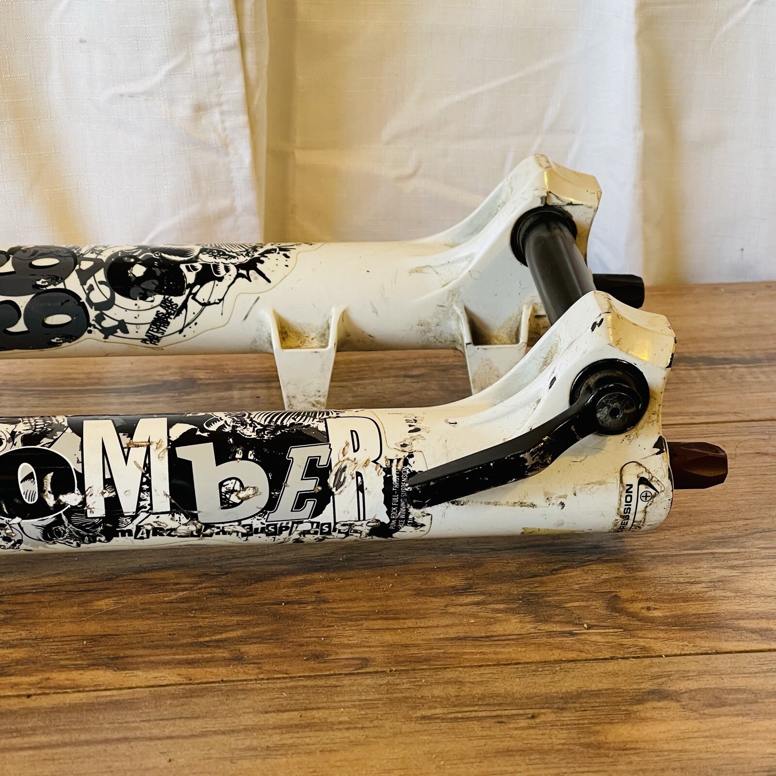 Marzocchi Bomber 66 RCV Coil Downhill Fork 1.5 Steerer Single Crown