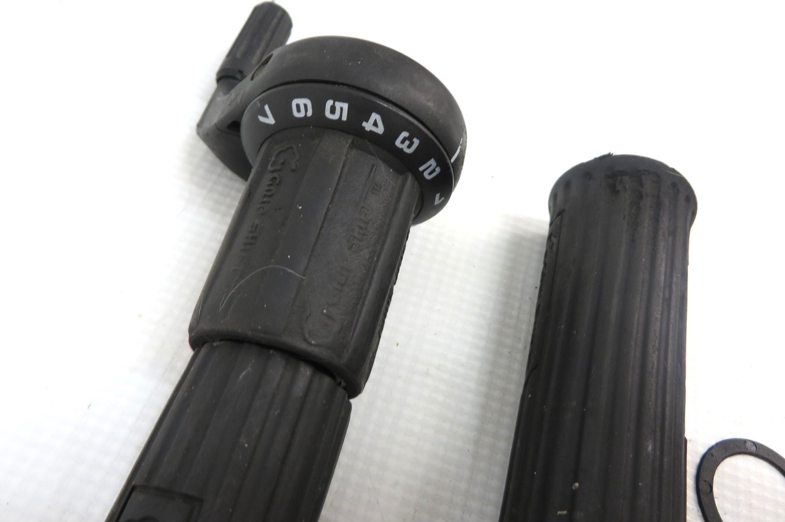 GRIPSHIFT SRT400 SHIFTERS Left/Right Vintage 245g 3×7 Shimano/SRAM Compatible