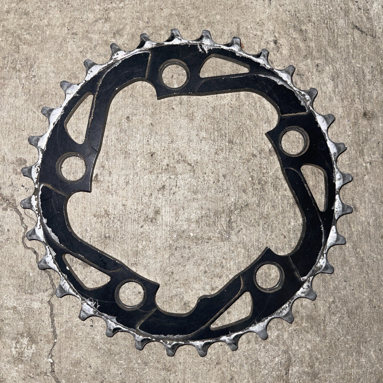 Vintage Raceface 32T Chainring 94 BCD 5-Arm Black MTB Canada 8 Speed 32 Tooth