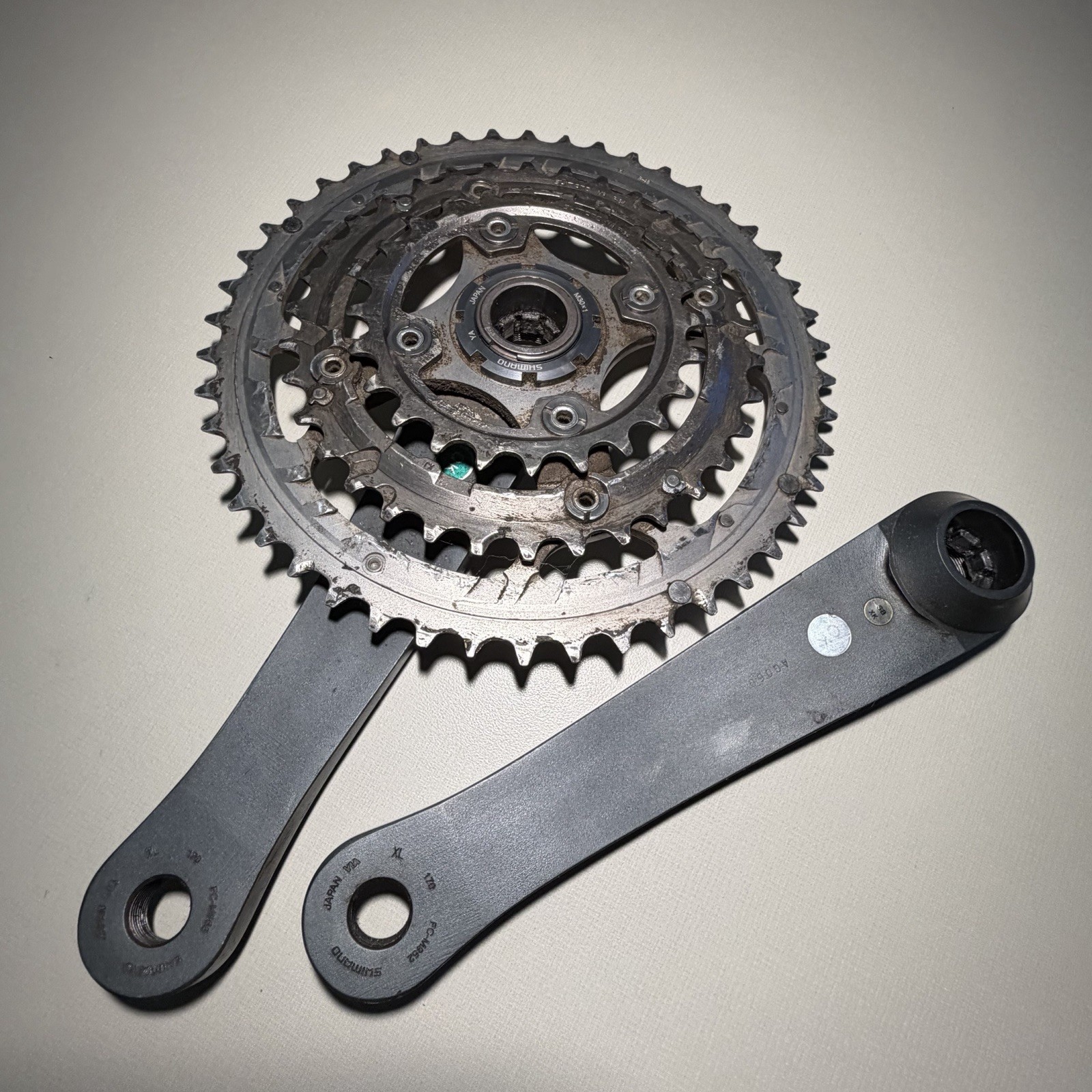 Shimano XTR 3 x 9 Speed FC-M952 Mountain Bike Crankset 46/34/24T Triple 170mm XC