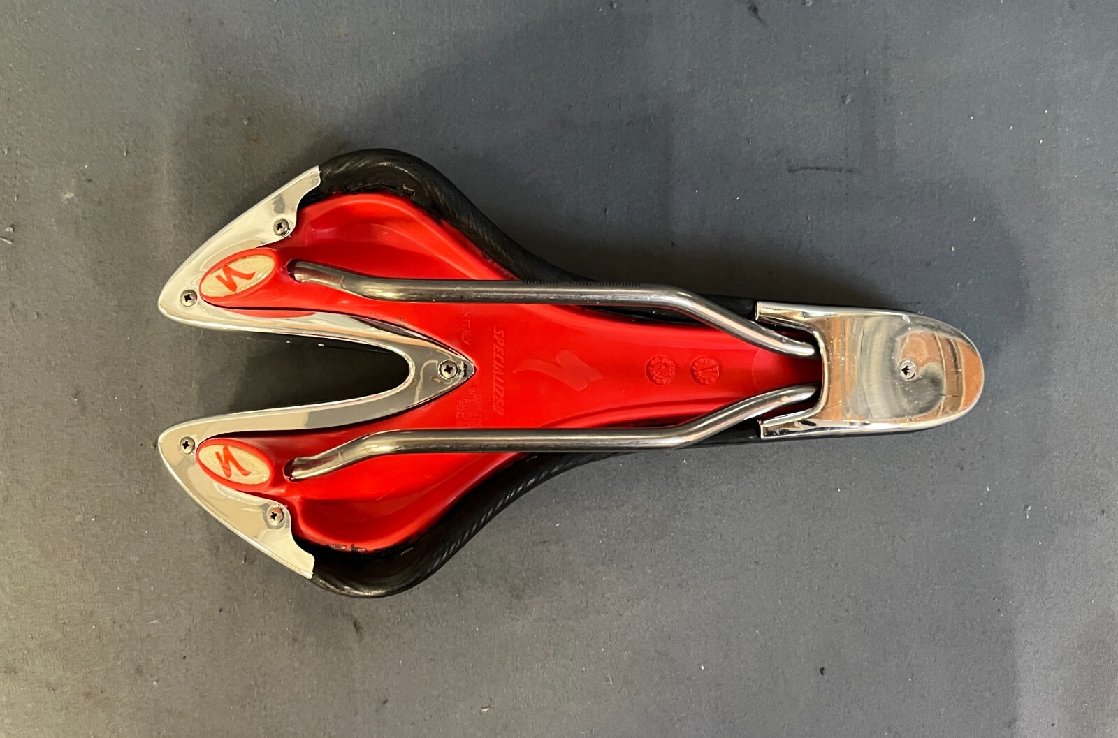 Specialized Body Geometry Pro Ti Road Saddle 138mm Titanium 7×7 Rails Leather